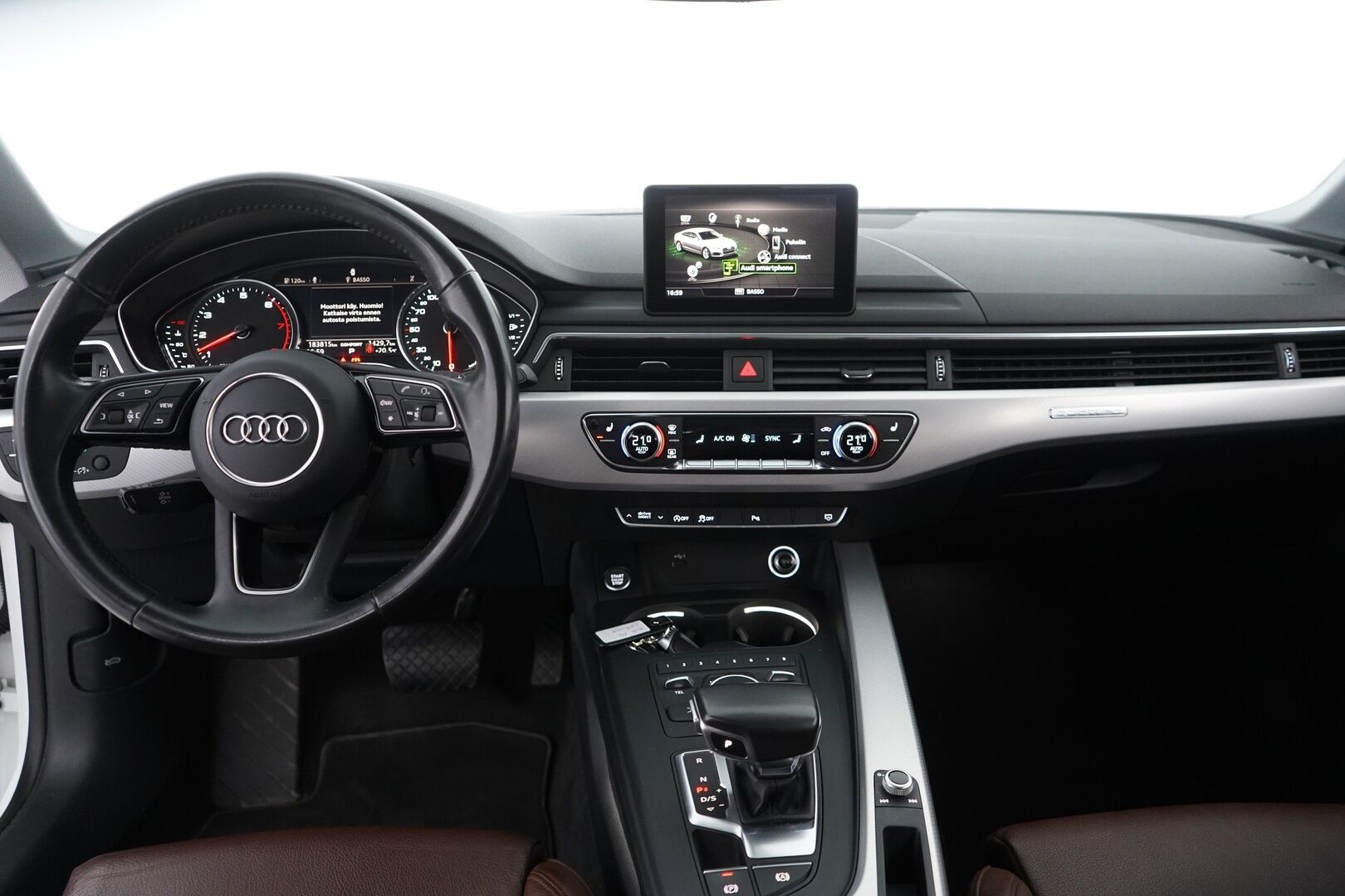 Audi A5 2019 Sportback Business Sport Edition 45TFSI 180kW MHEW Quattro S Tronic *Webasto / Nahat / Vetokoukku / Tutkat* - KATSO MIHIN HINTAAN! / Suomi-Auto / Kahdet renkaat alumiinivanteilla / Hyvä huoltohistoria / Viimeisin huolto 172tkm