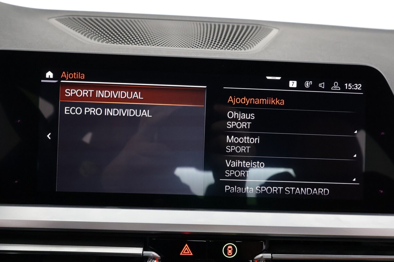 BMW 320 2020 G20 Sedan 320i A xDrive Business Sport - | ACC | Koukku | Konjakkinahat | Sporttipenkit muistilla | HiFi | Ambient light | LED | P.tutkat | Digimittaristo | 1-om suomiauto | 2x renkaat aluin |