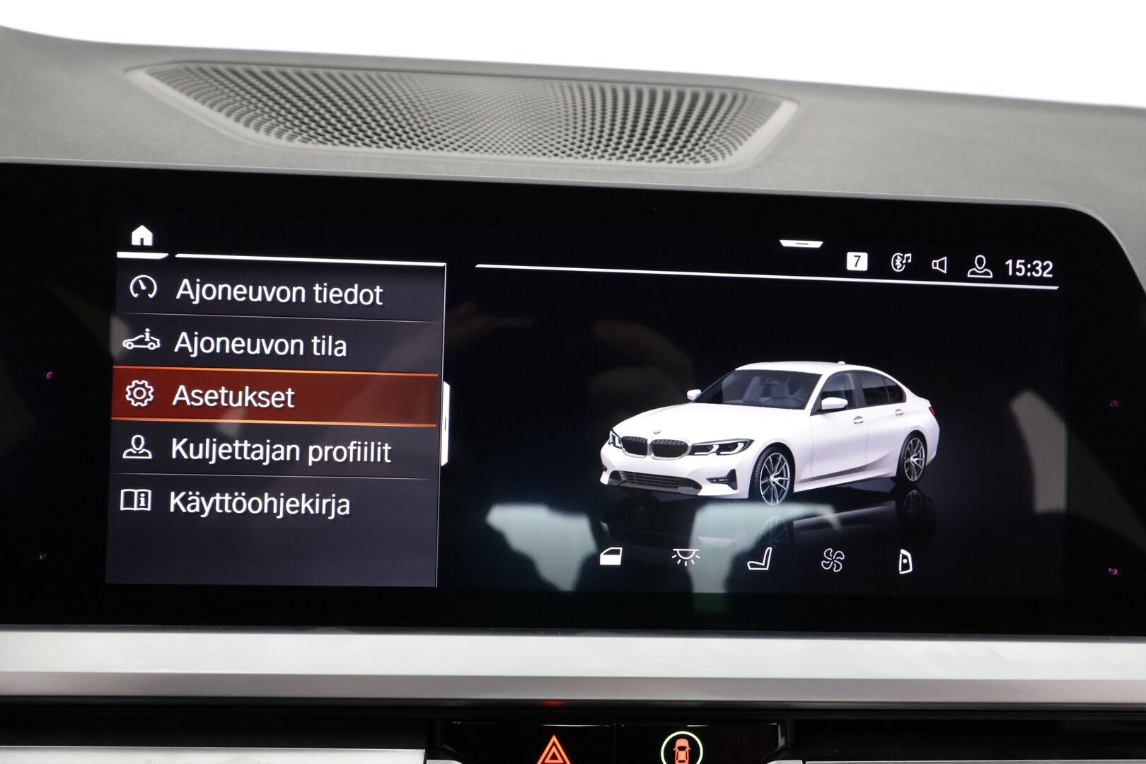 BMW 320 2020 G20 Sedan 320i A xDrive Business Sport - | ACC | Koukku | Konjakkinahat | Sporttipenkit muistilla | HiFi | Ambient light | LED | P.tutkat | Digimittaristo | 1-om suomiauto | 2x renkaat aluin |