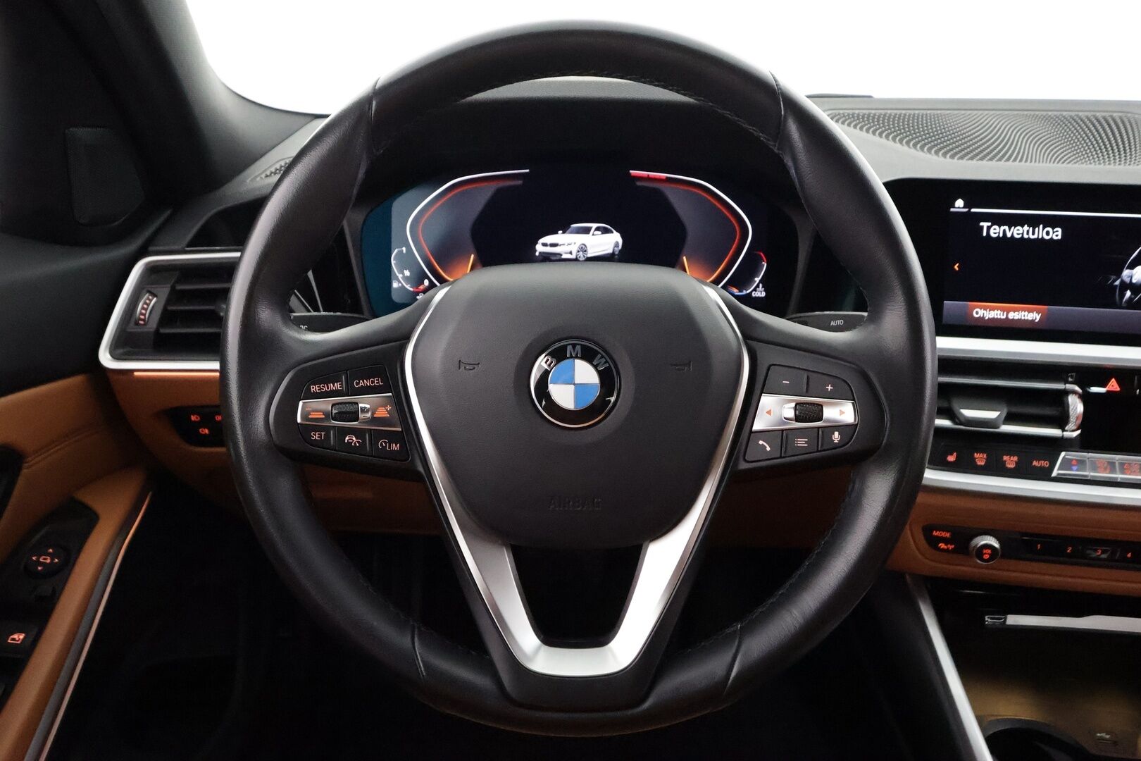 BMW 320 2020 G20 Sedan 320i A xDrive Business Sport - | ACC | Koukku | Konjakkinahat | Sporttipenkit muistilla | HiFi | Ambient light | LED | P.tutkat | Digimittaristo | 1-om suomiauto | 2x renkaat aluin |