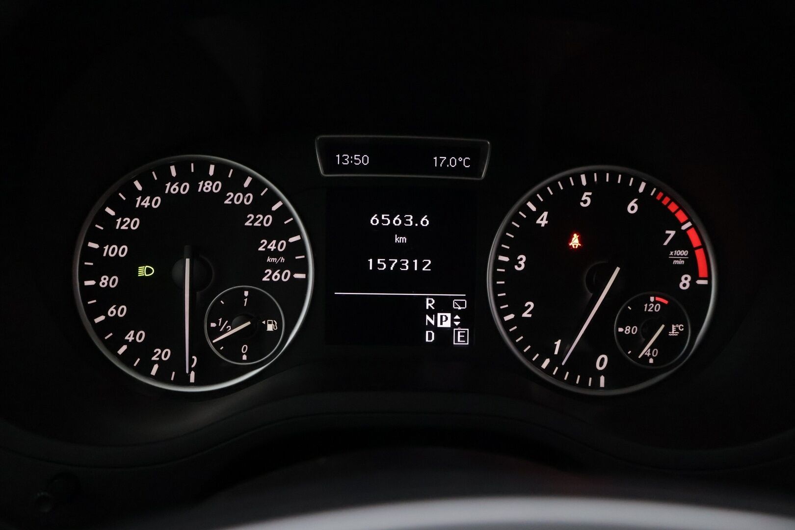 Mercedes-Benz B 2012 180 BE A Premium Business *Muistipenkki / BLIS / Comand / ILS / Lohkolämmitin / Koukku / Vakkari / 2x Renkaat* - Tilava Mercedes huippuvarustein! / Juuri katsastettu. 