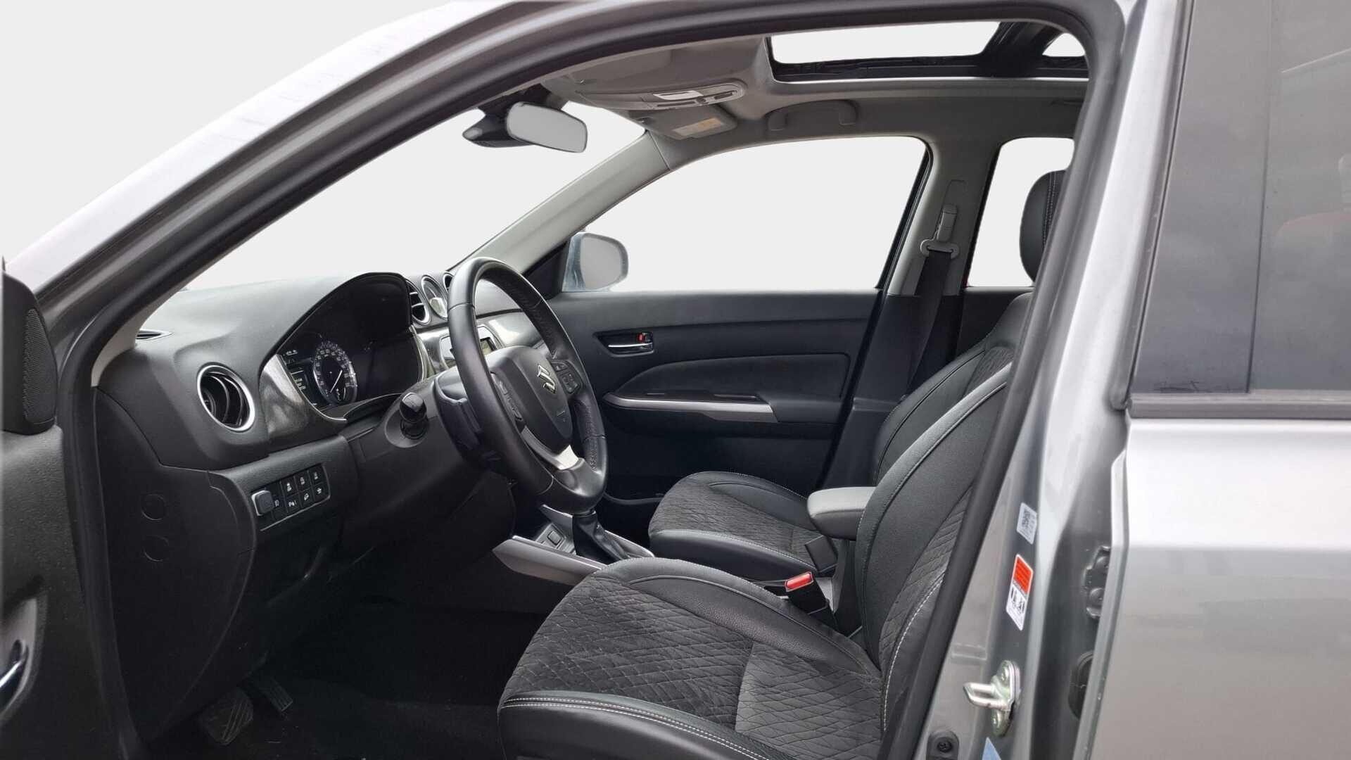 Suzuki Vitara 2021 1,4 BOOSTERJET 4WD GL+ 6AT HYBRID * Webasto / KeylessGo / Peruutuskamera / Adapti. Cruise * - * 1-.om Suomi-Auto / Hyvät varusteet / Särmät huollot / 2x hyvät renkaat aluvanteilla *