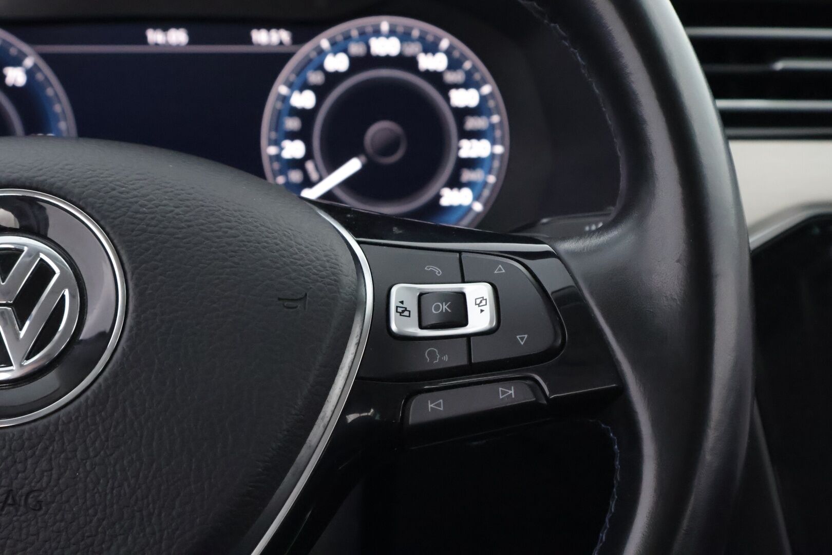 Volkswagen Passat 2018 Variant GTE Plug-In Hybrid 160 kW (218 hv) DSG-automaatti- MYYDÄÄN HUUTOKAUPAT.COM! - MYYDÄÄN HUUTOKAUPAT.COM!