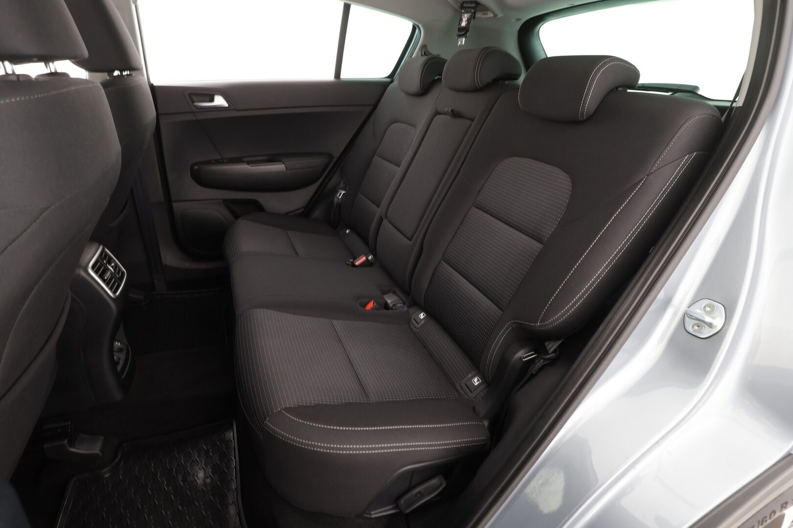 Kia Sportage 2020 1,6 T-GDI ISG Urban EX DCT A/T EcoDynamics * Suomi-auto / Vakkari / LED / Navi / P.kamera / Ratinlämmitin * - Kahdet renkaat aluvanteilla - Osta nyt, maksa vasta ensi vuonna