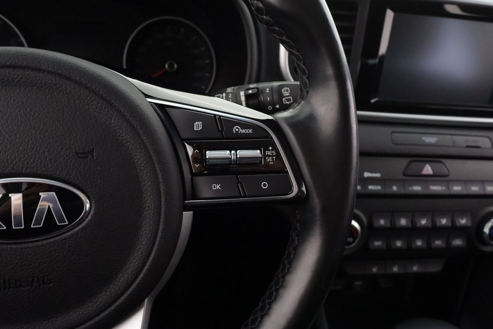 Kia Sportage 2020 1,6 T-GDI ISG Urban EX DCT A/T EcoDynamics * Suomi-auto / Vakkari / LED / Navi / P.kamera / Ratinlämmitin * - Kahdet renkaat aluvanteilla - Osta nyt, maksa vasta ensi vuonna