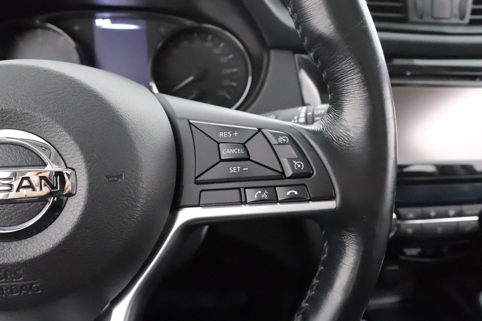 Nissan X-Trail 2019 DIG-T 160 Acenta 2WD DCT 7-paik * Panorama / LED / 360° / Lohkolämmitin / Vakkari / Kaistavahti / Navi * - Suomi-auto / Kahdet renkaat - Osta nyt, maksa vasta ensi vuonna