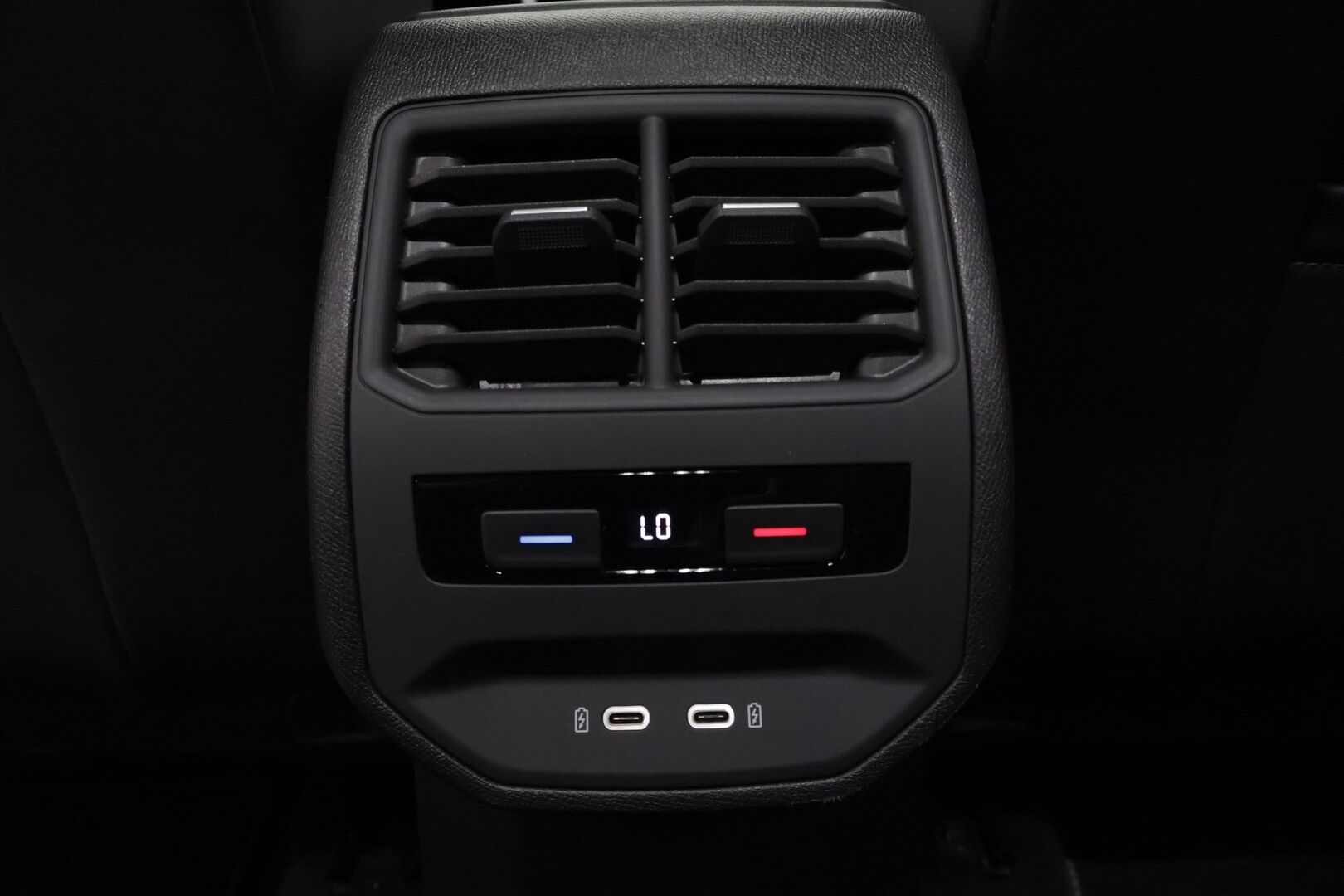 CUPRA LEON SPORTSTOURER 2021 1,4 PHEV 180 kW e-HYBRID DSG *Adapt. vakkari / Digimittaristo / Navi / LED / Keyless / Apple&Android * - *Kahdet renkaat / Merkki huollettu / Taloudellinen*
