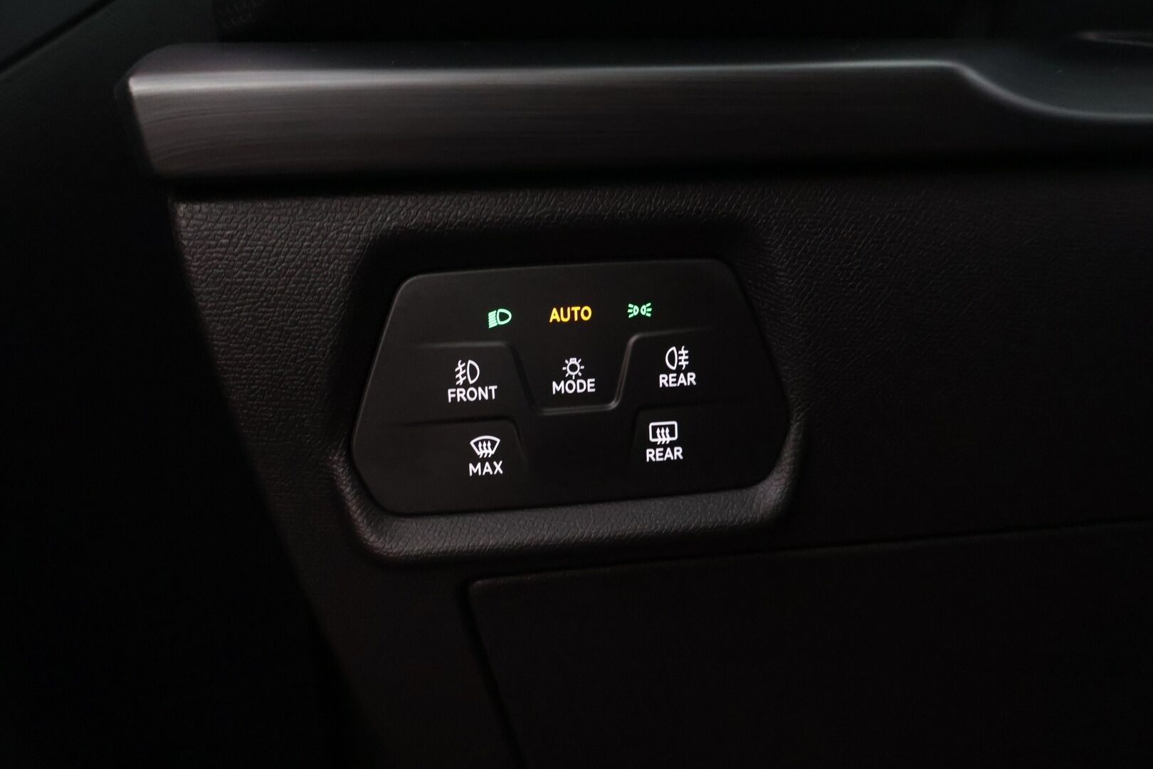 CUPRA LEON SPORTSTOURER 2021 1,4 PHEV 180 kW e-HYBRID DSG *Adapt. vakkari / Digimittaristo / Navi / LED / Keyless / Apple&Android * - *Kahdet renkaat / Merkki huollettu / Taloudellinen*