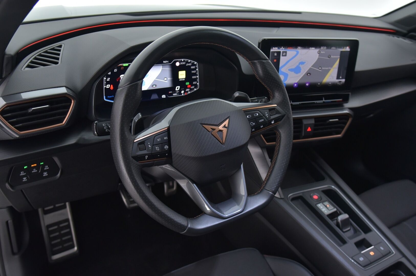 CUPRA LEON SPORTSTOURER 2021 1,4 PHEV 180 kW e-HYBRID DSG - Adapt. vakkari / Digimittaristo / Navi / LED / Keyless / Apple&Android 