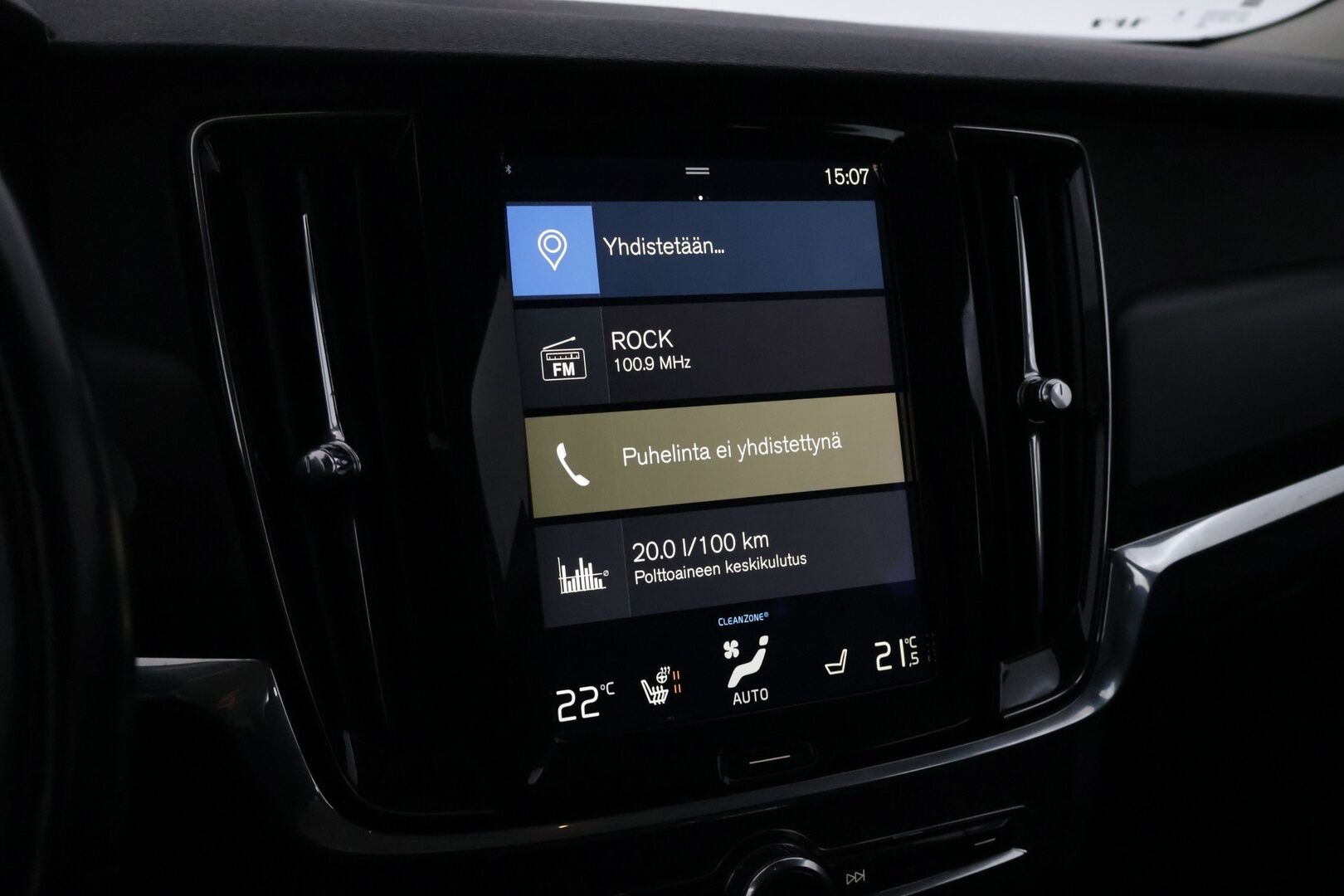 Volvo V90 2018 D3 AWD Business aut *Ei Ad-Blue / ACC / S-Koukku / Kamera / Tutkat / Pa-lämmitin / Ratinlämmitin / LED* - Hyvin huollettu neliveto V90 ilman Adblue järjestelmää!