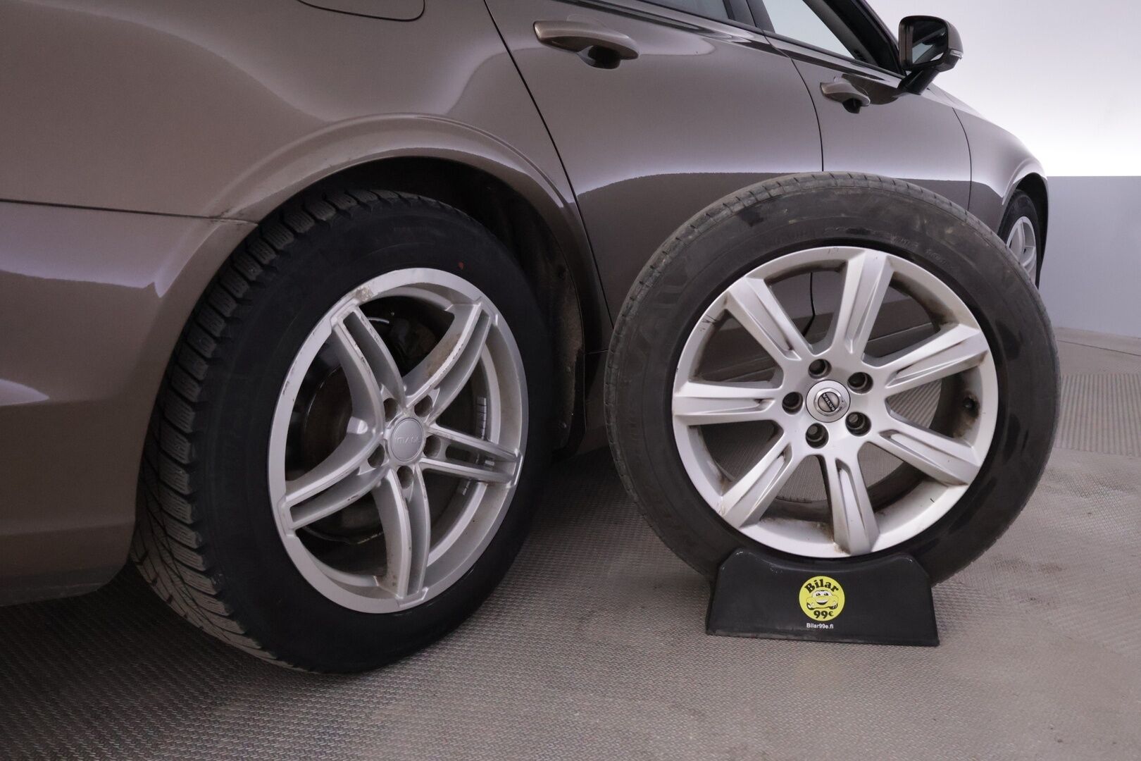 Volvo V90 2018 D3 AWD Business aut *Ei Ad-Blue / ACC / S-Koukku / Kamera / Tutkat / Pa-lämmitin / Ratinlämmitin / LED* - Hyvin huollettu neliveto V90 ilman Adblue järjestelmää!