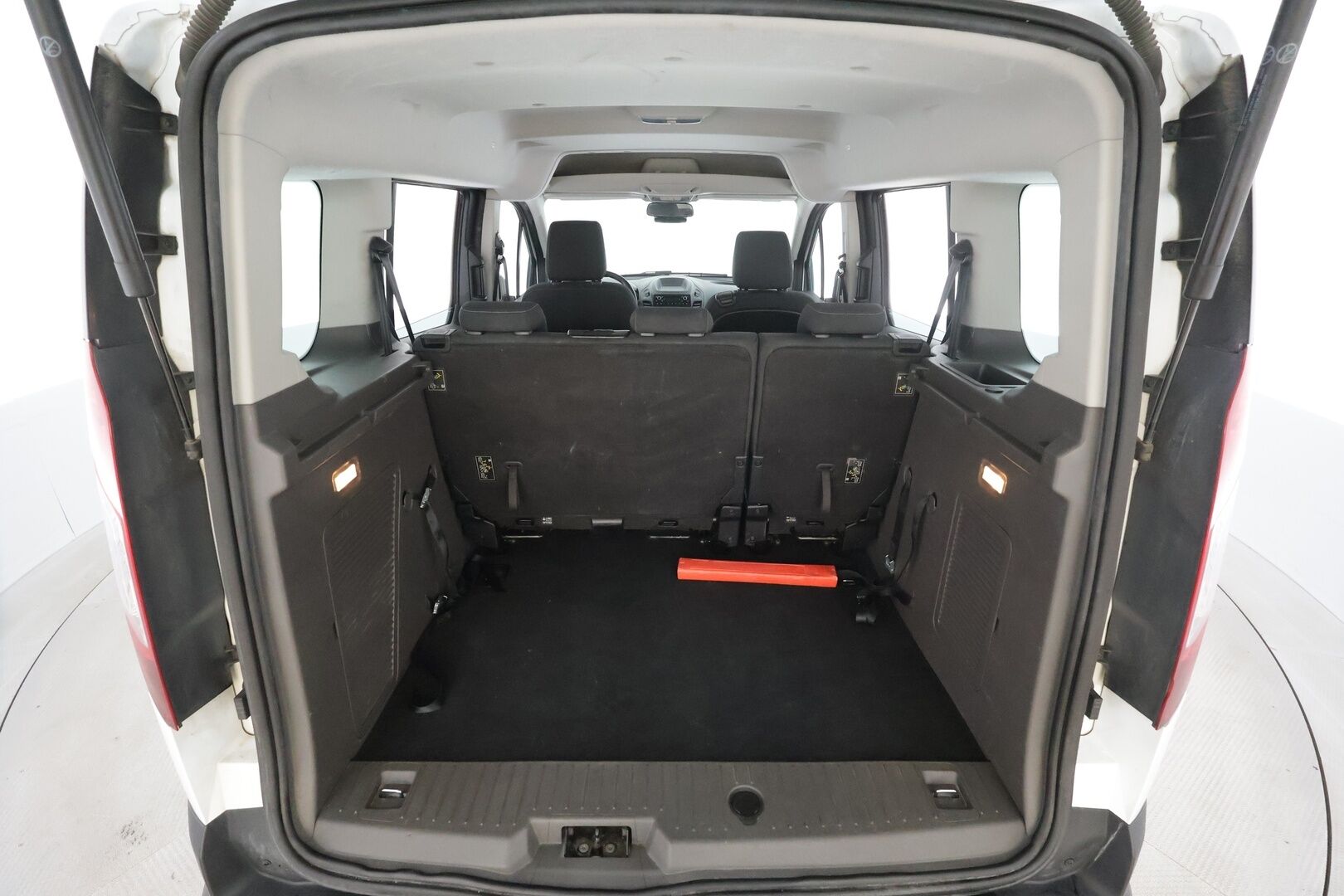 Ford Tourneo Connect 2020 1,5 TDCi 120 hv A8 Trend 5-ovinen * 1.Om Suomiauto / Webasto / Lämmitettävä tuulilasi / Bluetooth ** - Merkkihuollettu / Kahdet renkaat / ALV!