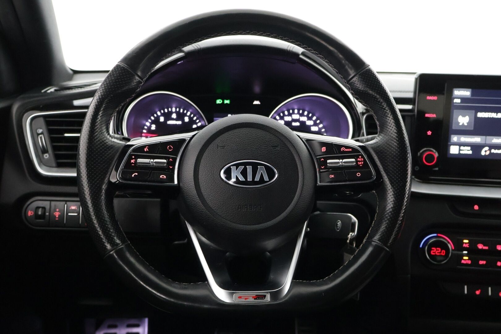 Kia ProCeed 2020 ProCeed 1,4 T-GDI ISG 140hv GT-Line *Vakkari / Lohko / Kaistavahti / P-Kamera / Puolinahat / Ratinlämmitin* - Juuri huollettu / Suomi-auto / 2 renkaat / Penkinlämmittimet edessä ja takana*