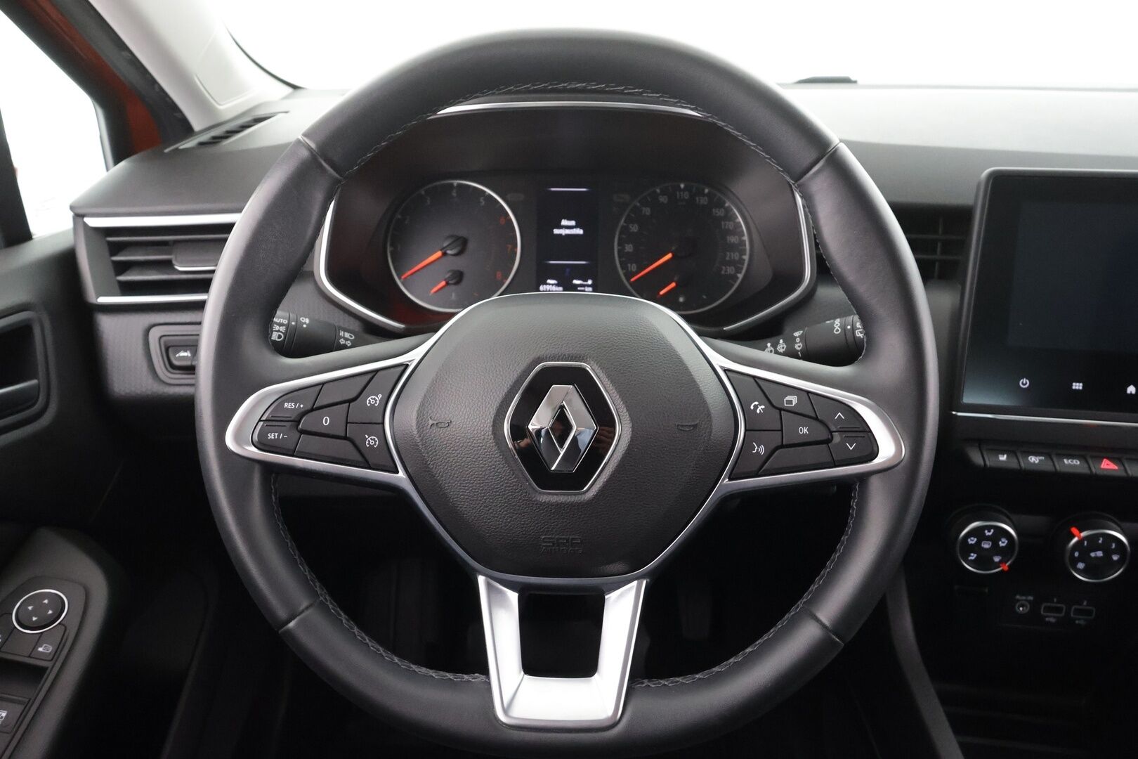 Renault Clio 2020 TCe 100 Zen * Suomi-auto / LED / Vakkari / Kaistavahti / Lohko&Sisätilanlämmitin / Bluetooth / Kahdet renkaat*