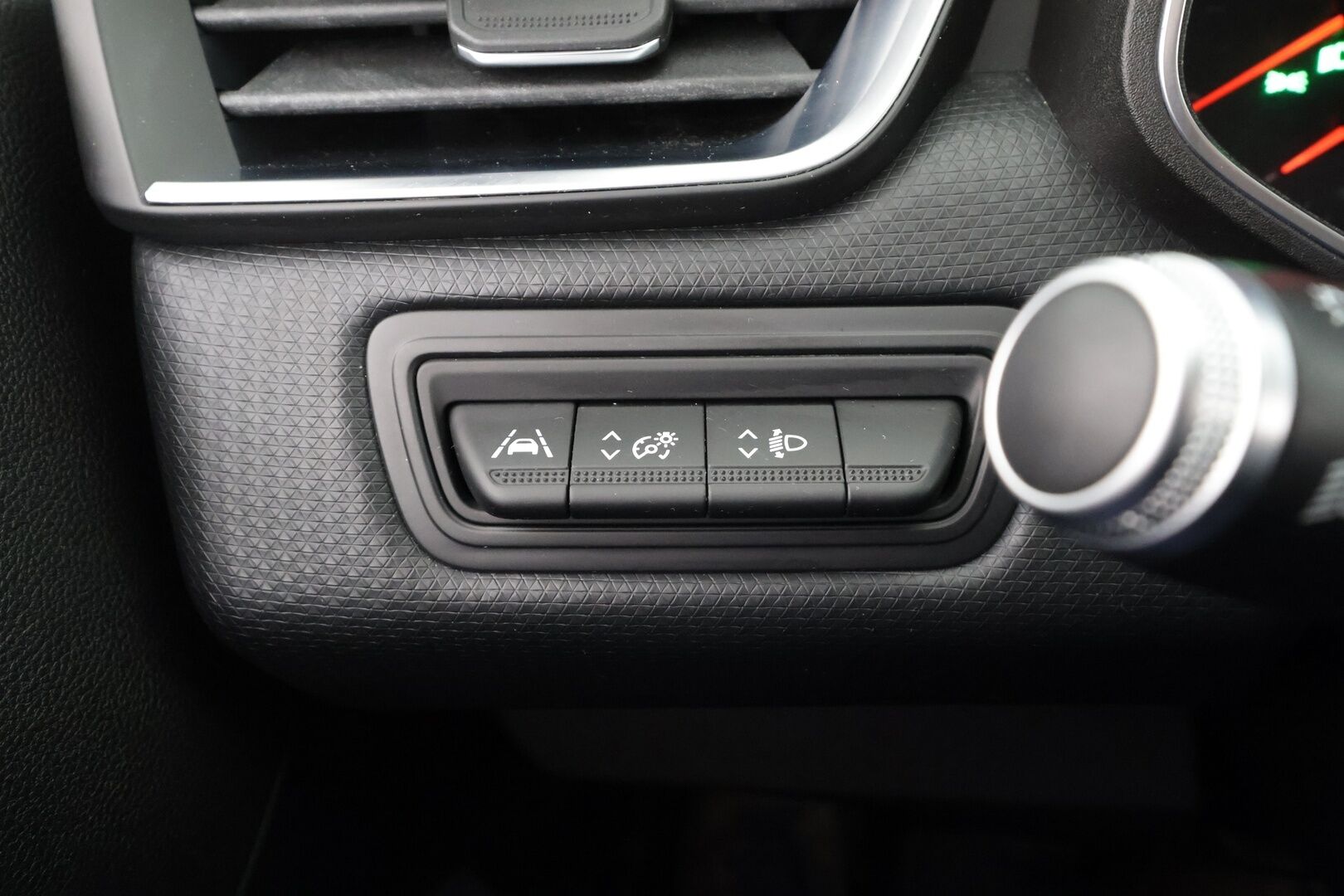 Renault Clio 2020 TCe 100 Zen * Suomi-auto / LED / Vakkari / Kaistavahti / Lohko&Sisätilanlämmitin / Bluetooth / Kahdet renkaat*