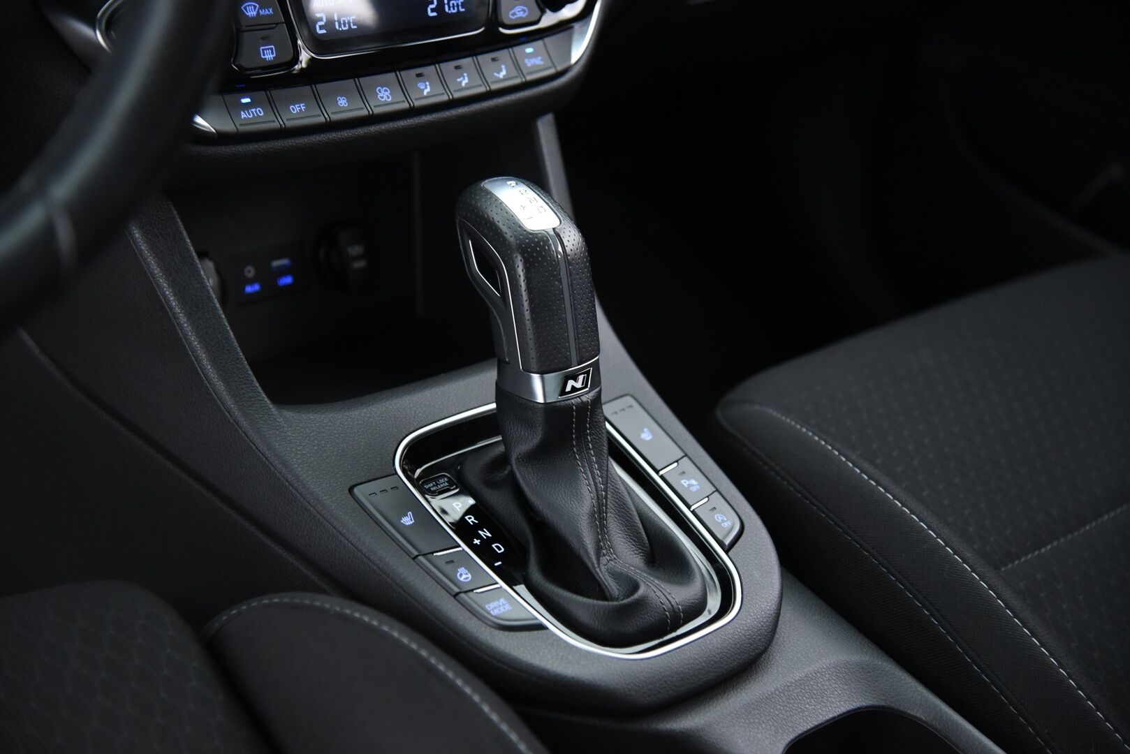 Hyundai i30 Fastback 2020 1,4 T-GDI 140 hv 7DCT-aut N Line / Suomi-Auto / Vakkari / Peruutuskamera / lohkolämmitin / AppConnect / Ratinlämmitin - Edullinen & sporttinen heti ajoon!