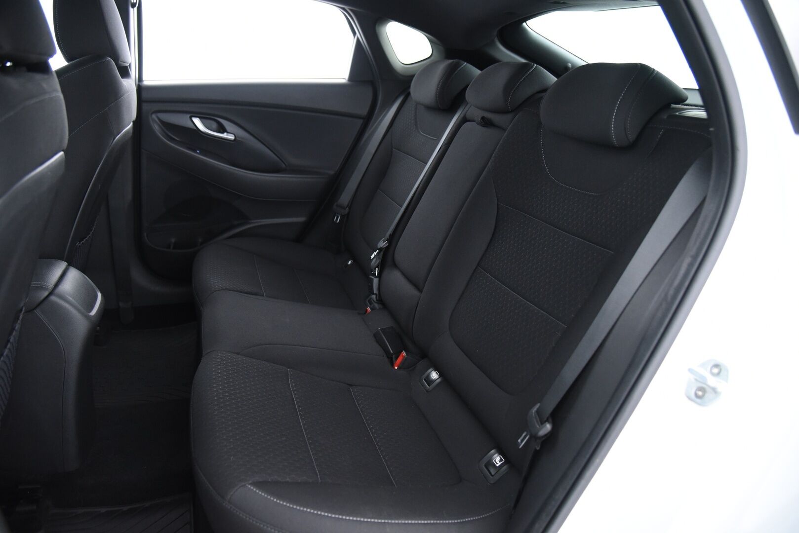 Hyundai i30 Fastback 2020 1,4 T-GDI 140 hv 7DCT-aut N Line / Suomi-Auto / Vakkari / Peruutuskamera / lohkolämmitin / AppConnect / Ratinlämmitin - Edullinen & sporttinen heti ajoon!