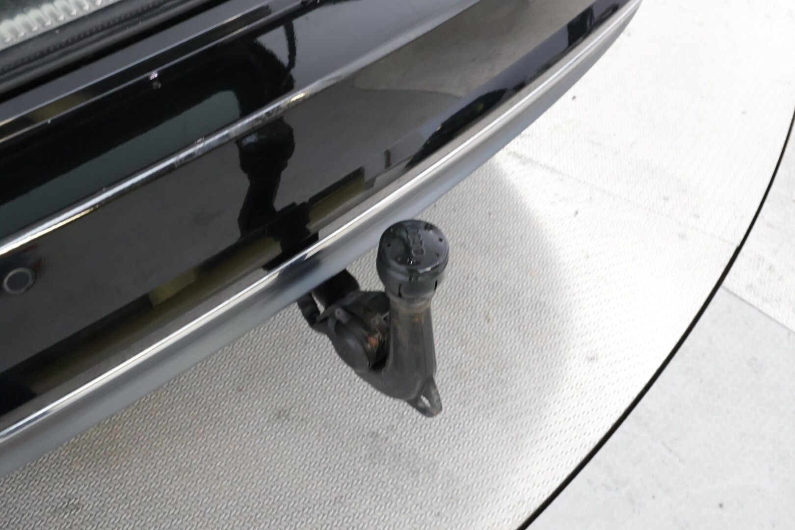 Audi A4 2016 Avant Business 2,0 TDI 110 kW ** Taitettava koukku / Juuri huollettu!! / Todella siisti