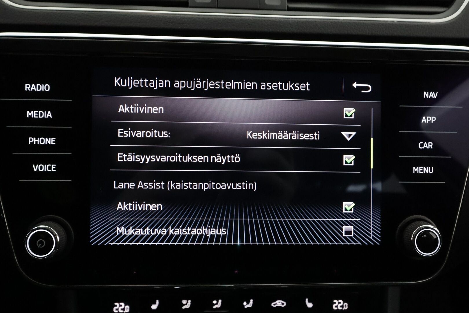 Skoda Superb 2020 Combi 2,0 TDI 190 4x4 Style DSG Autom. - | Webasto | ACC | Matrix-LED | P.Kamera | Muistipenkki | Canton | Kaistavahi | Navi | Keyless | Suomi-auto | Kahdet renkaat | 