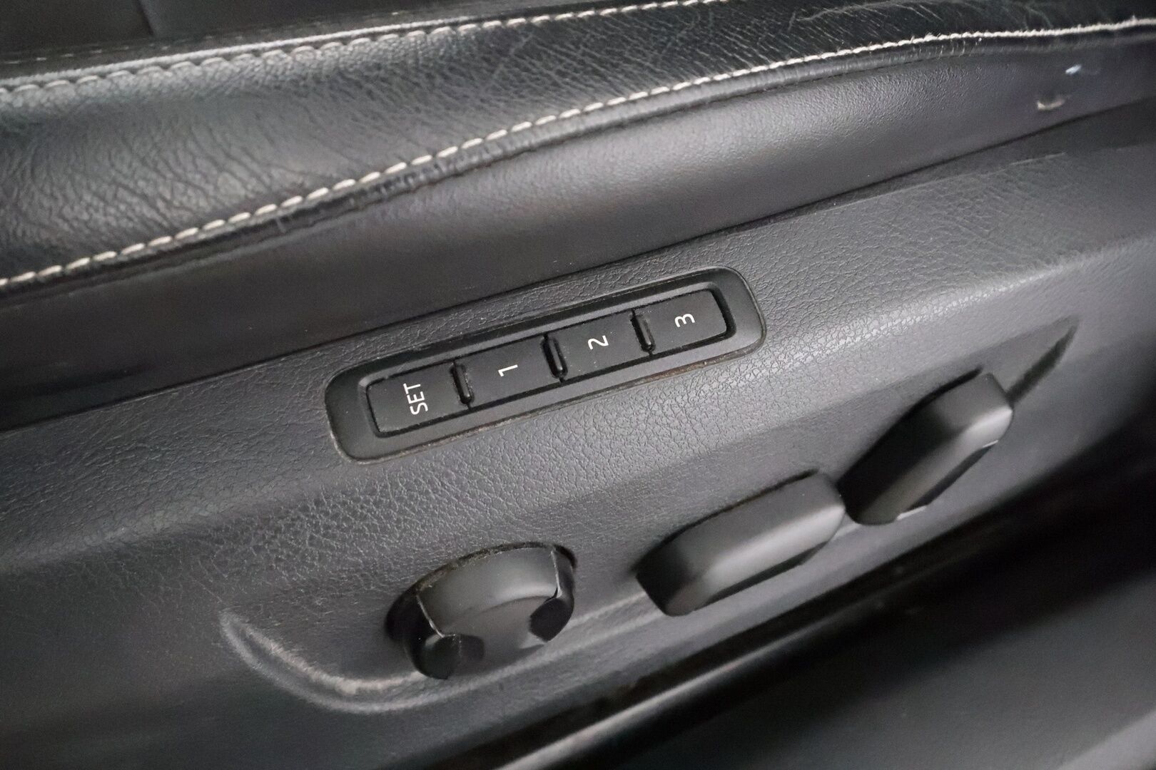 Skoda Superb 2020 Combi 2,0 TDI 190 4x4 Style DSG Autom. - | Webasto | ACC | Matrix-LED | P.Kamera | Muistipenkki | Canton | Kaistavahi | Navi | Keyless | Suomi-auto | Kahdet renkaat | 