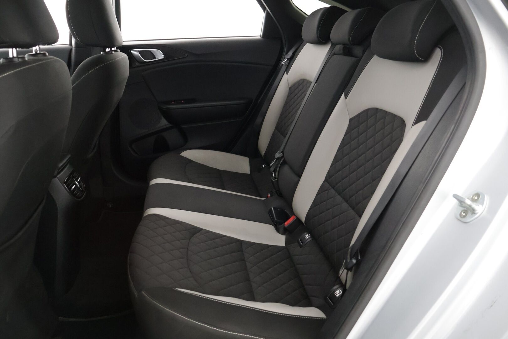 Kia ProCeed 2020 1,4 T-GDI ISG 140hv GT-Line SB DCT A/T - Kamera | Suomi-auto | Lämmitettävä ratti | Lohko | Juuri huollettu | Navi
