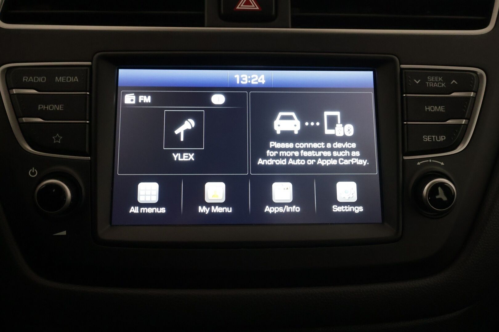 Hyundai i20 Hatchback 2020 1,0 T-GDI 100 hv 5MT Comfort - | Vakkari | Webasto | P.Kamera | Bluetooth | Ratinlämmitys | 1.Om Suomi-auto | Kahdet Renkaat |