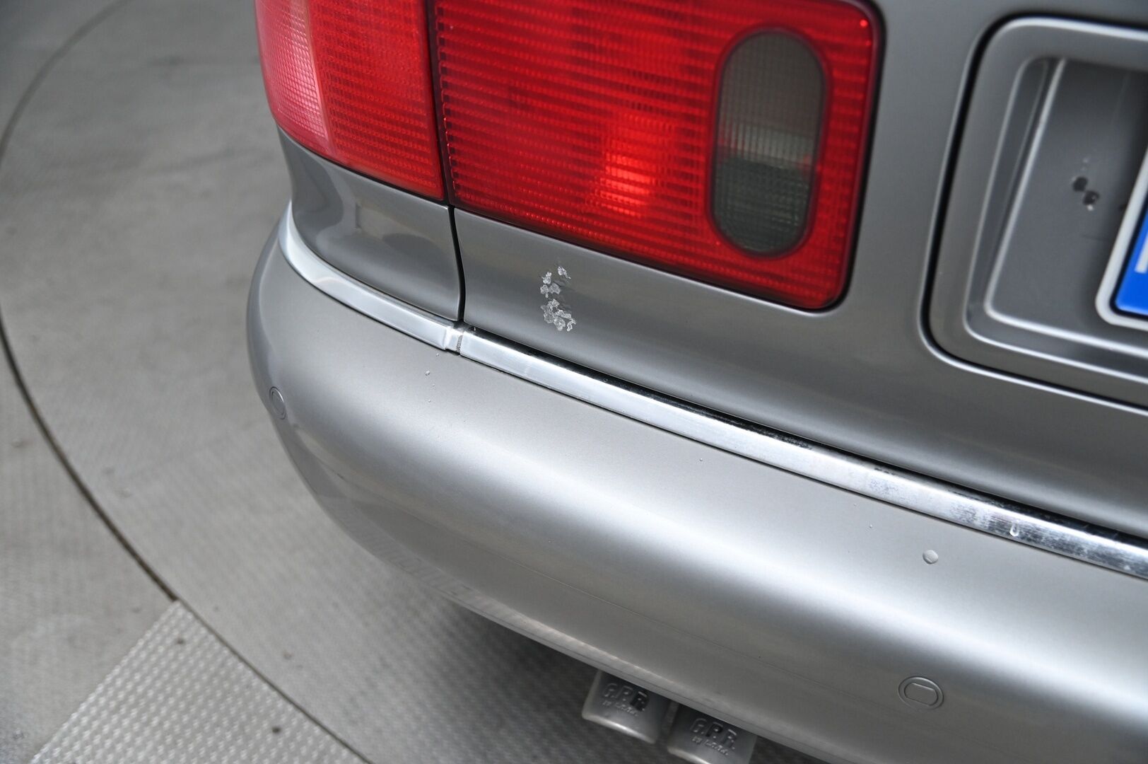 Audi A8 2002 A8 Sedan (AA) 4ov 2771cm3 A - *Myydään Huutokaupat.com kautta* - KORKO VAIN 3,99 %