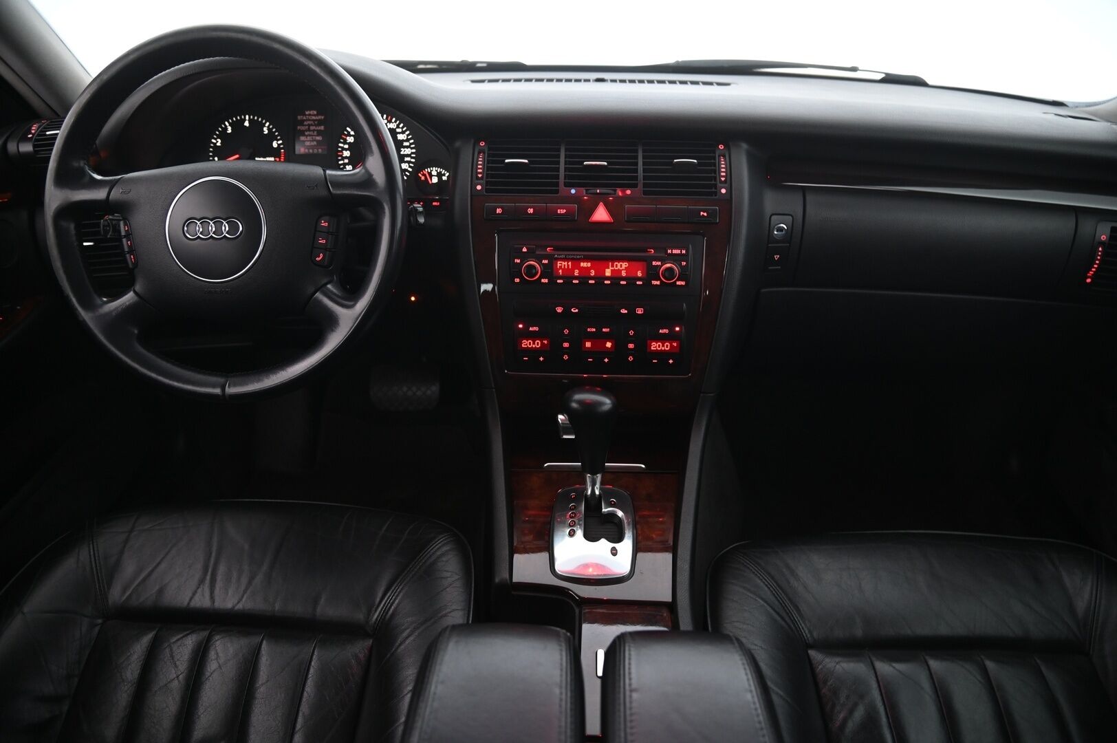 Audi A8 2002 A8 Sedan (AA) 4ov 2771cm3 A - *Myydään Huutokaupat.com kautta* - KORKO VAIN 3,99 %