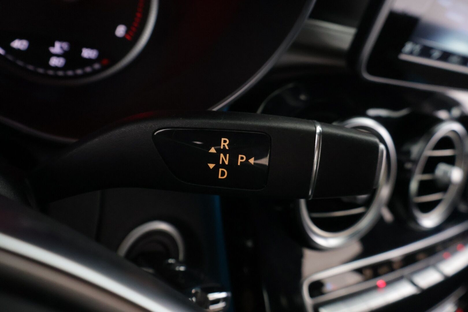 Mercedes-Benz GLC 2016 AMG 4Matic *Koukku / 360° / Distronic+ / Lane assist / Adapt LED / Navigointi * - HULLU BLACKWEEK KORKOTARJOUS 2,49%