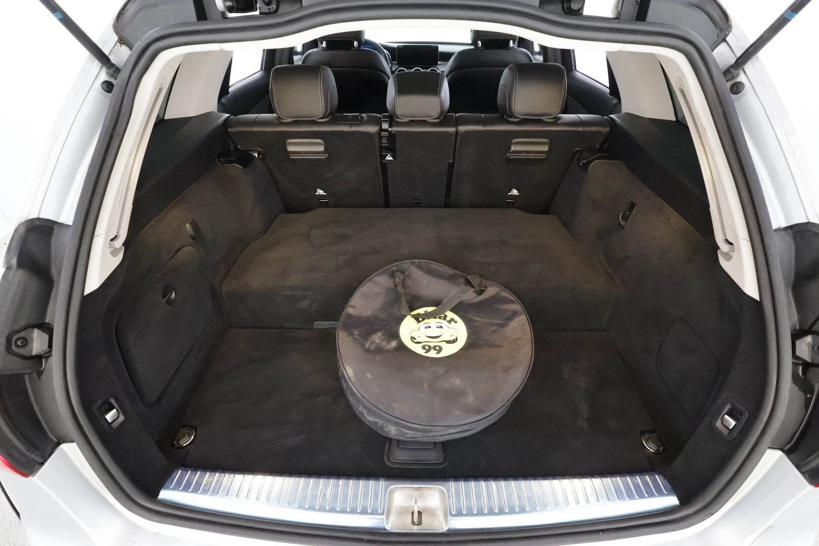 Mercedes-Benz C 2020 300 de T A Business Avantgarde Edition EQ Power * Digimittaristo / Lisälämmitin / P.Kamera / Koukku / LED / Sportpenkit* - 1-om Suomi-auto / 2x Latauskaapelit / Todella vähän ajettu! - HULLUT AVAJAISHULINAT KORKOTARJOUS 3,29 %