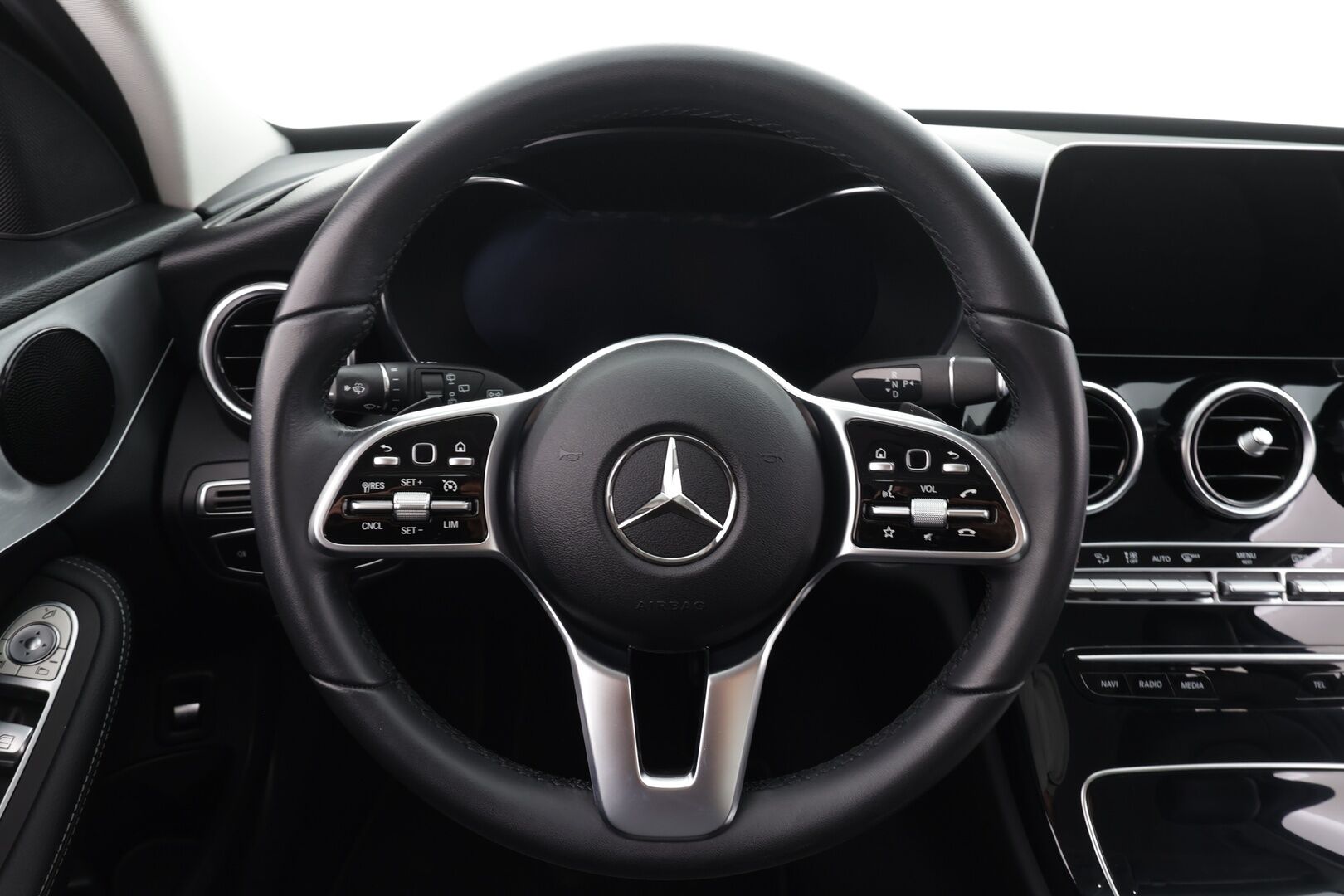 Mercedes-Benz C 2020 300 de T A Business Avantgarde Edition EQ Power * Digimittaristo / Lisälämmitin / P.Kamera / Koukku / LED / Sportpenkit* - 1-om Suomi-auto / 2x Latauskaapelit / Todella vähän ajettu! - HULLUT AVAJAISHULINAT KORKOTARJOUS 3,29 %