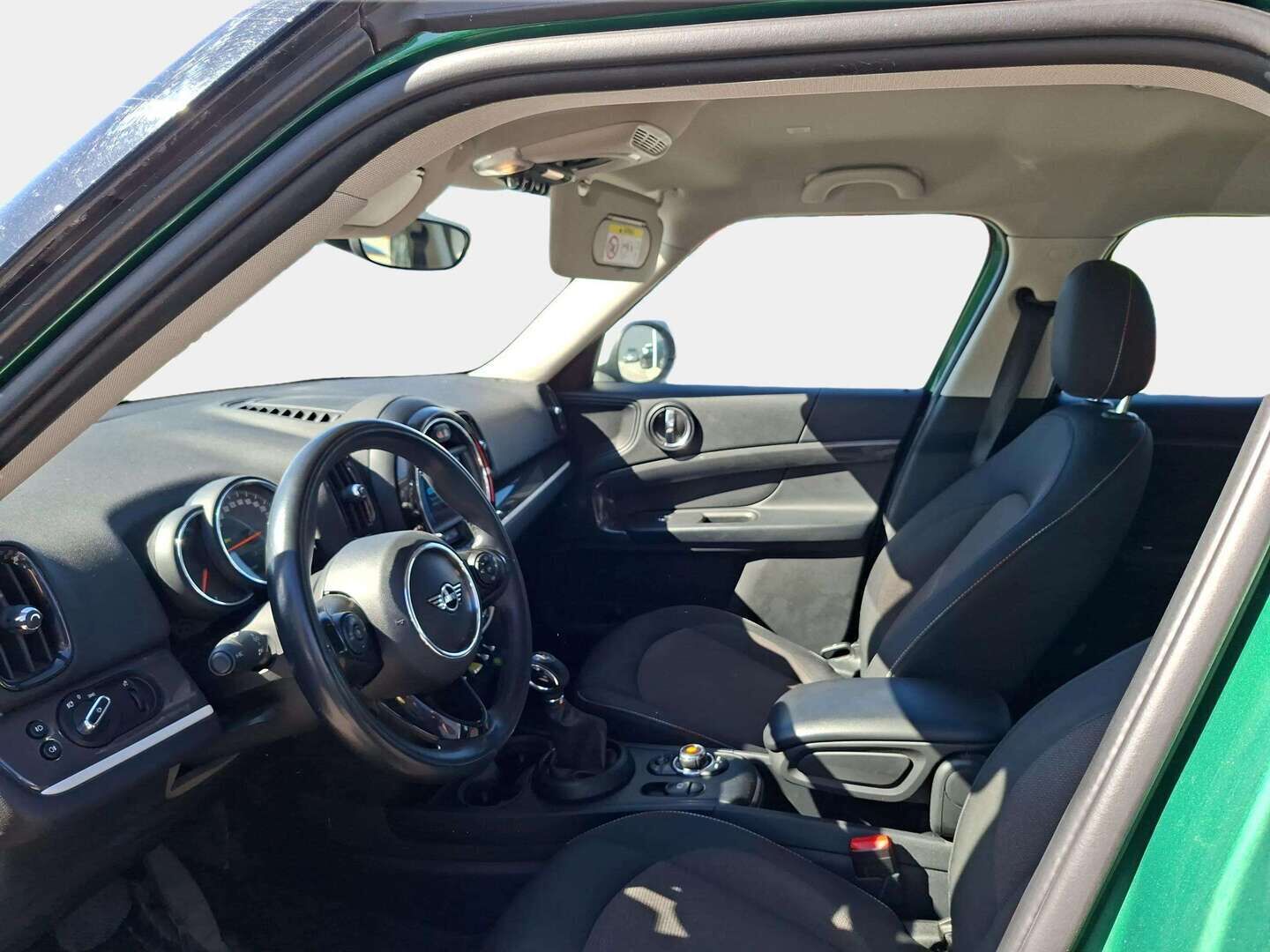 MINI Countryman 2020 Cooper SE ALL4 Essential - Suomiauto | Vakkari | Metalliväri | LED | Peruutustutkat | Navi | Juuri tullut Tampereelle!