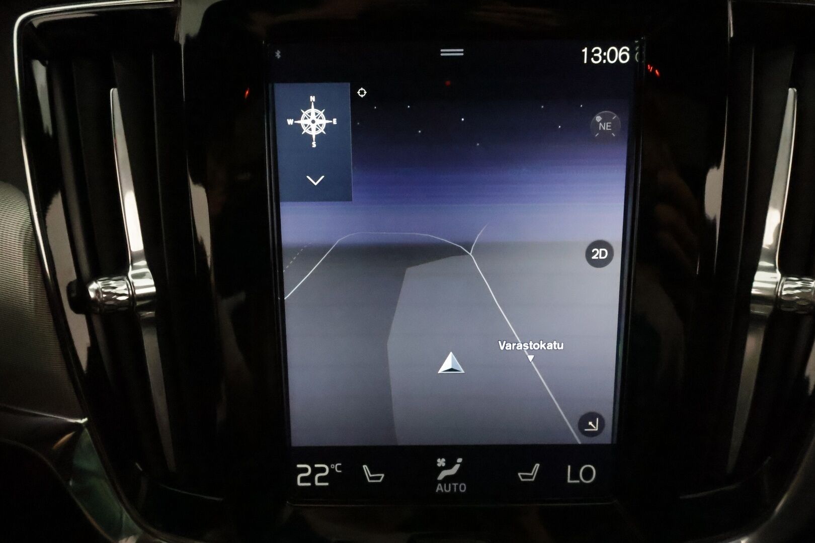 Volvo S90 2018 D4 AWD R-Design aut **Lasikattoluukku / Adapt.Vakkari / Full-LED / P.Kamera / Sporttipenkki Muistilla / Webasto / Navi** - Kahdet Renkaat