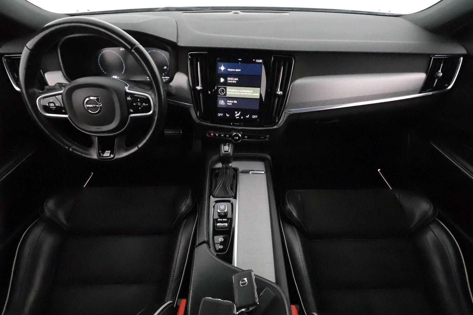 Volvo S90 2018 D4 AWD R-Design aut **Lasikattoluukku / Adapt.Vakkari / Full-LED / P.Kamera / Sporttipenkki Muistilla / Webasto / Navi** - Kahdet Renkaat