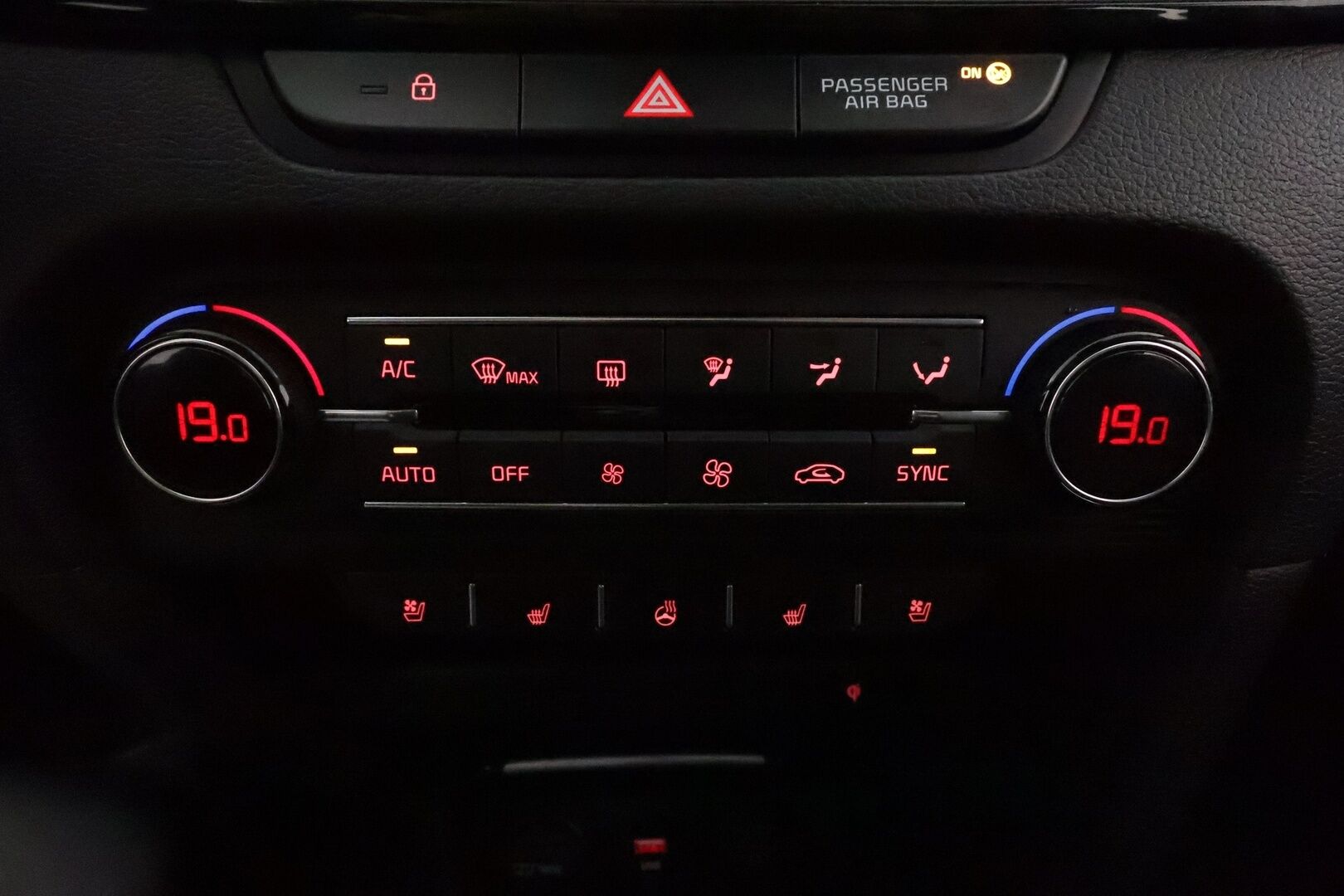 Kia XCeed 2020 1,4 T-GDI ISG 140hv Business Premium DCT AT *ACC / P.kamera / LED / Navi / Muistipenkki / Ilmastoidut nahat / JBL* - Suomi-auto / Kahdet renkaat aluvanteilla / Merkkihuollettu / Juuri katsastettu ja huollettu!