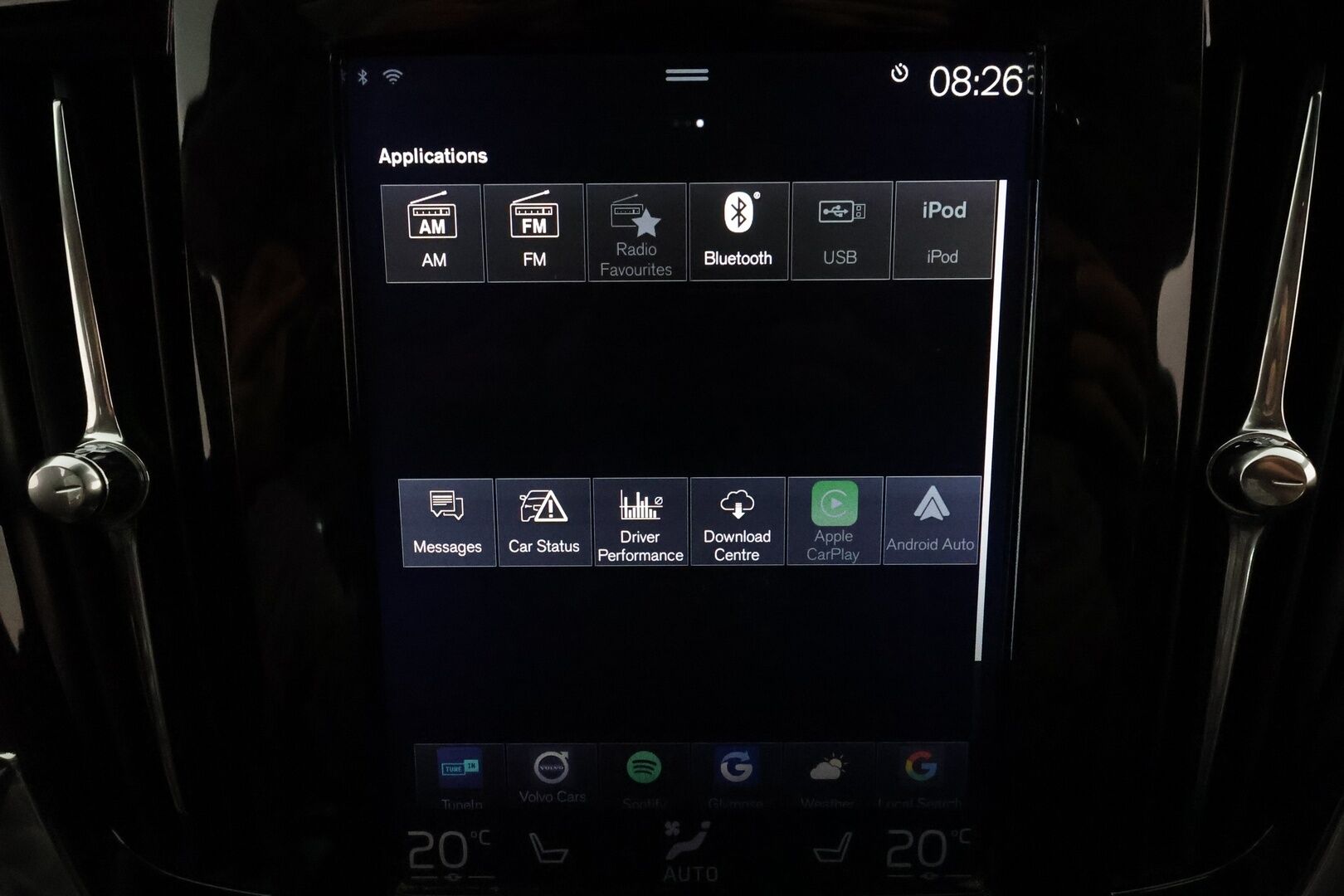Volvo V90 2018 D4 AWD Business aut **Webasto / Adapt.vakkari / Puolinahat / KeylessGo / P.tutka** - Ilman AD-blue järjestelmää! / Full-Led / 