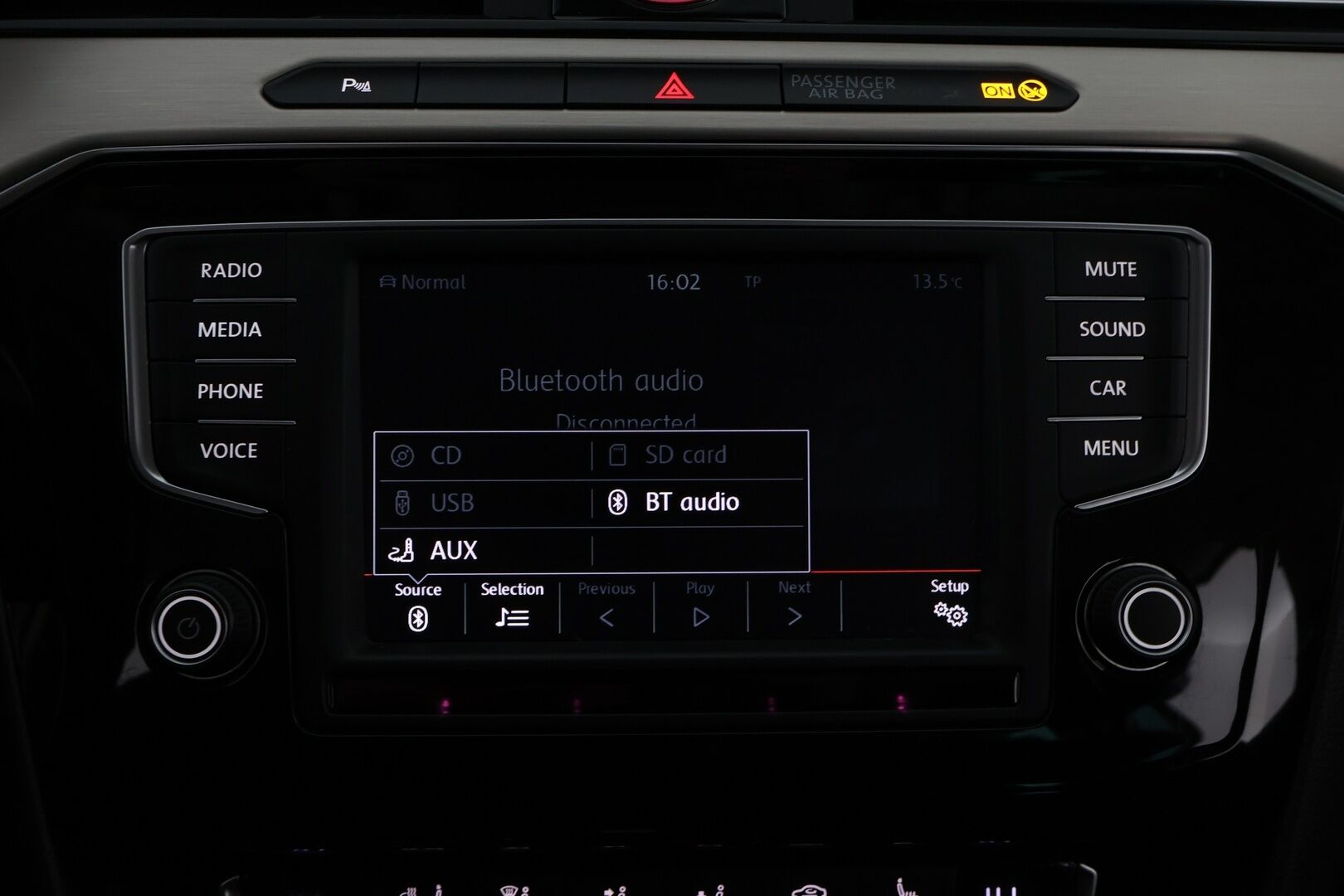 Volkswagen Passat 2015 Variant Highline 2,0 TDI 140 kW (190 hv) BlueMotion Technology 4MOTION DSG - *Webasto / ACC / P-kamera / Koukku / Nahkaverhoilu* MYYDÄÄN HUUTOKAUPAT.COMISSA!!*