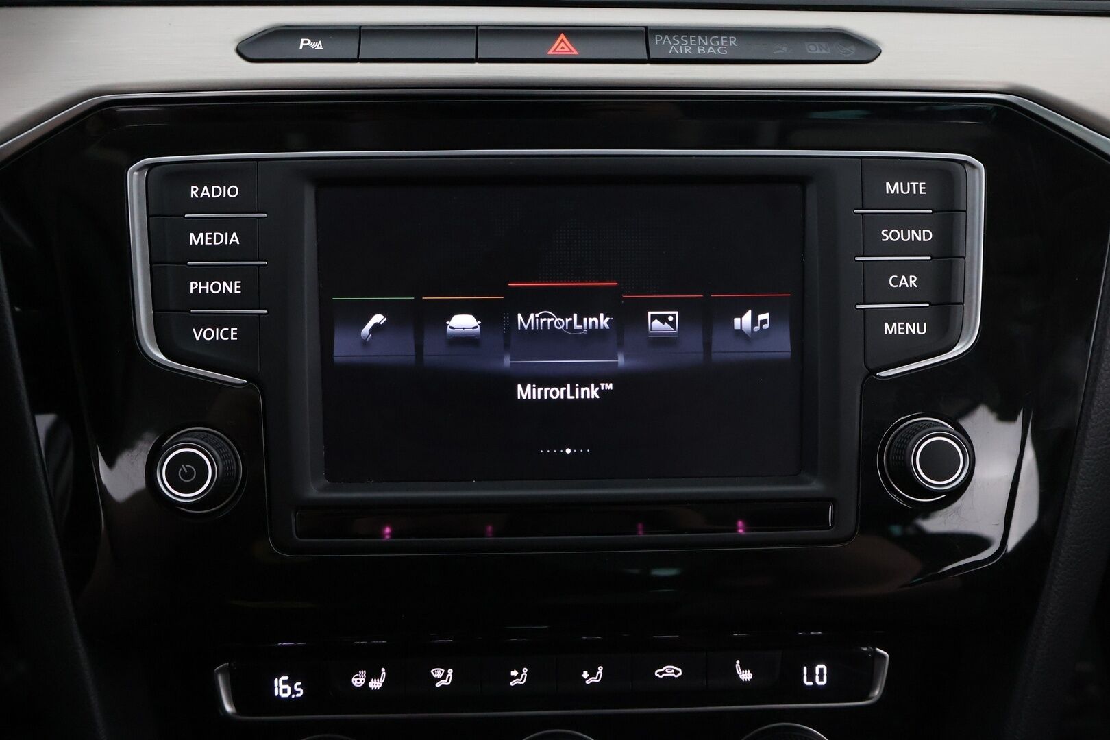 Volkswagen Passat 2015 Variant Highline 2,0 TDI 140 kW (190 hv) BlueMotion Technology 4MOTION DSG - Webasto / Adapt.Vakkari / Vetokoukku / Peruutuskamera / Nahkasisusta / LED / Juuri tullut Tampereelle!