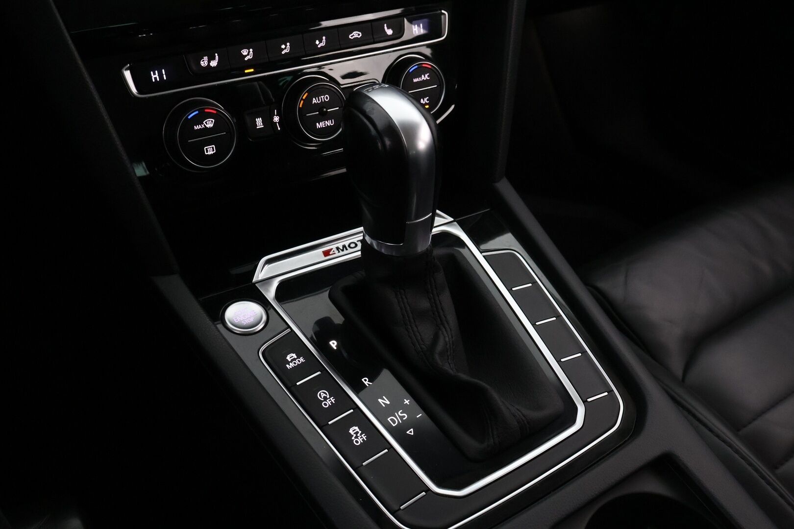 Volkswagen Passat 2015 Variant Highline 2,0 TDI 140 kW (190 hv) BlueMotion Technology 4MOTION DSG - *Webasto / ACC / P-kamera / Koukku / Nahkaverhoilu* MYYDÄÄN HUUTOKAUPAT.COMISSA!!*