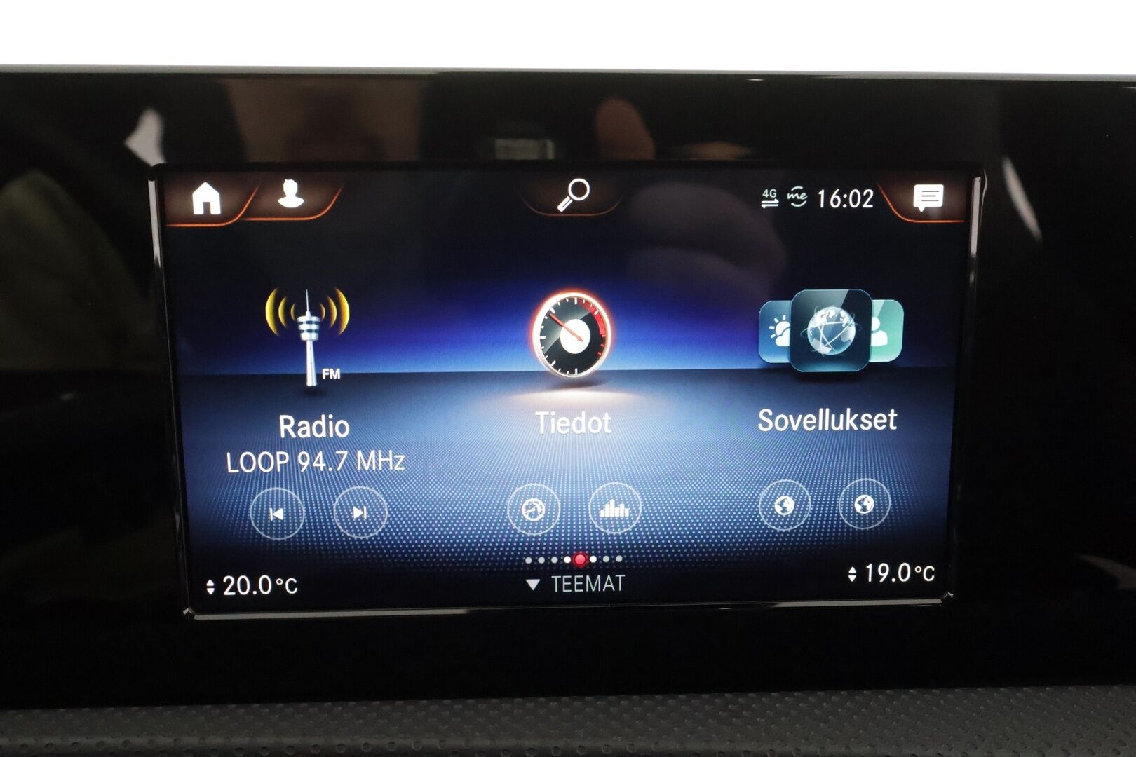 Mercedes-Benz CLA 2020 200 A Shooting Brake Business AMG * LED-High Performance / Sportpenkit / P.Kamera / Navi / Kaistavahti * - Sisätilanlämmitin / Suomi-auto / Kahdet renkaat - HULLUT BLACKWEEK JATKOT - KORKOTARJOUS 2,49%