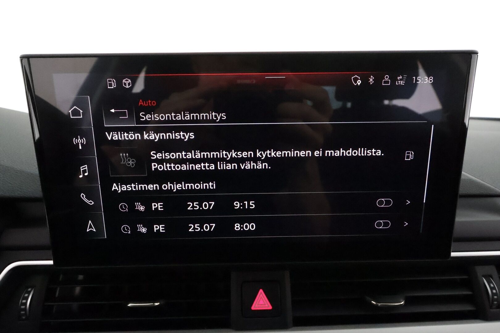 Audi A4 2020 Sedan Business Advanced 35 TFSI 110 kW MHEV S tronic **Webasto / Koukku / Adapt.Vakkari / LED / P.kamera / Sportpenkit** - Suomi-auto / Kahdet Renkaat