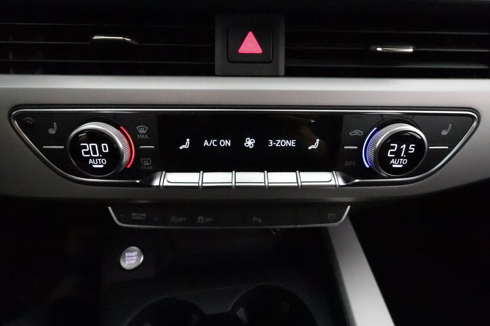 Audi A4 2020 Sedan Business Advanced 35 TFSI 110 kW MHEV S tronic **Webasto / Koukku / ACC / LED / P.kamera / Sportpenkit** - Adaptiivinen vakkari / Suomi-auto / Kahdet Renkaat