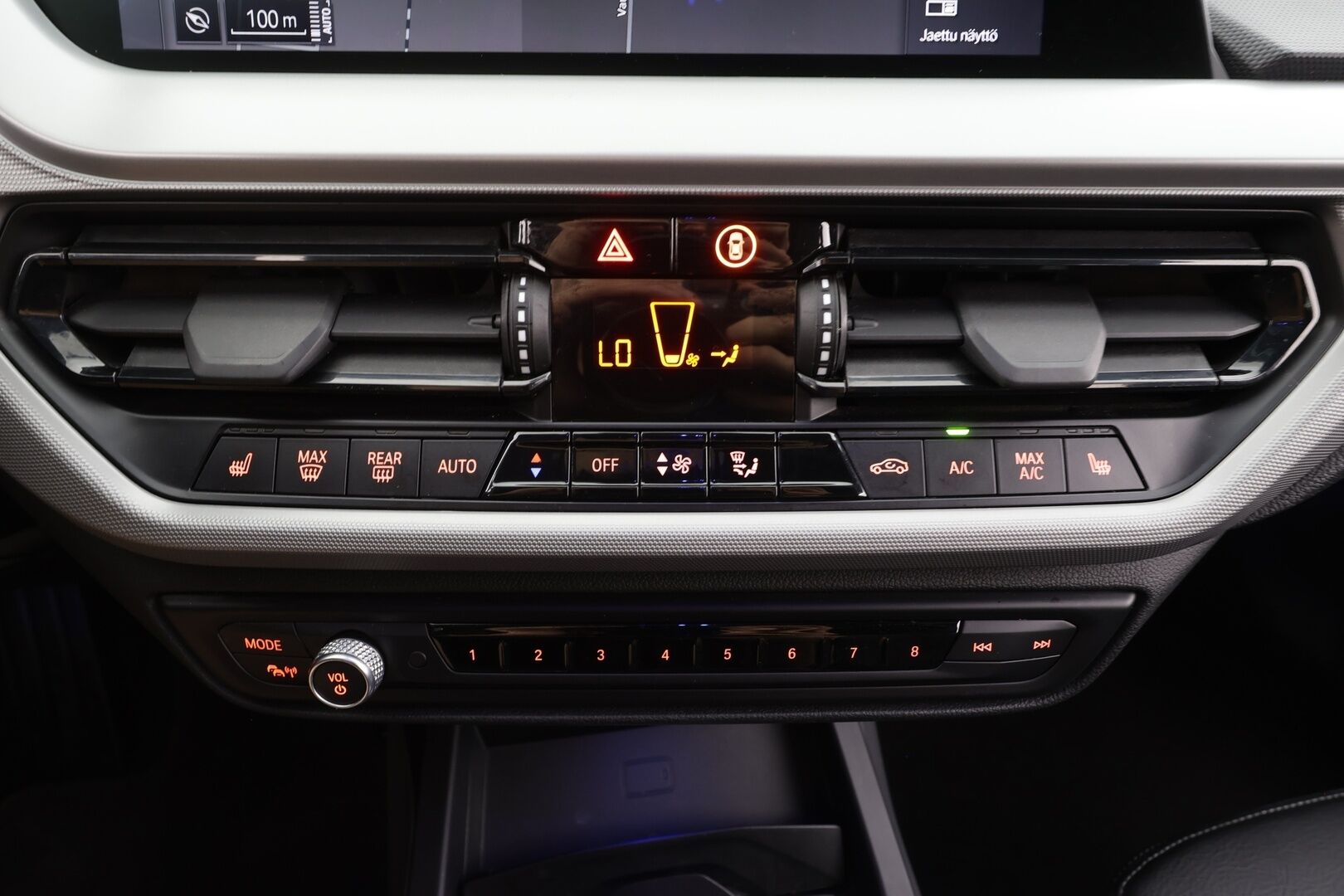 BMW 118 2020 F40 Hatchback 118i A Business - | Sporttipenkit | LED | Puolinahat | Digimittaristo | Navi | P.tutkat | Kaistavahti | Vakkari | Aut. pitkät | 2x renkaat aluin | 