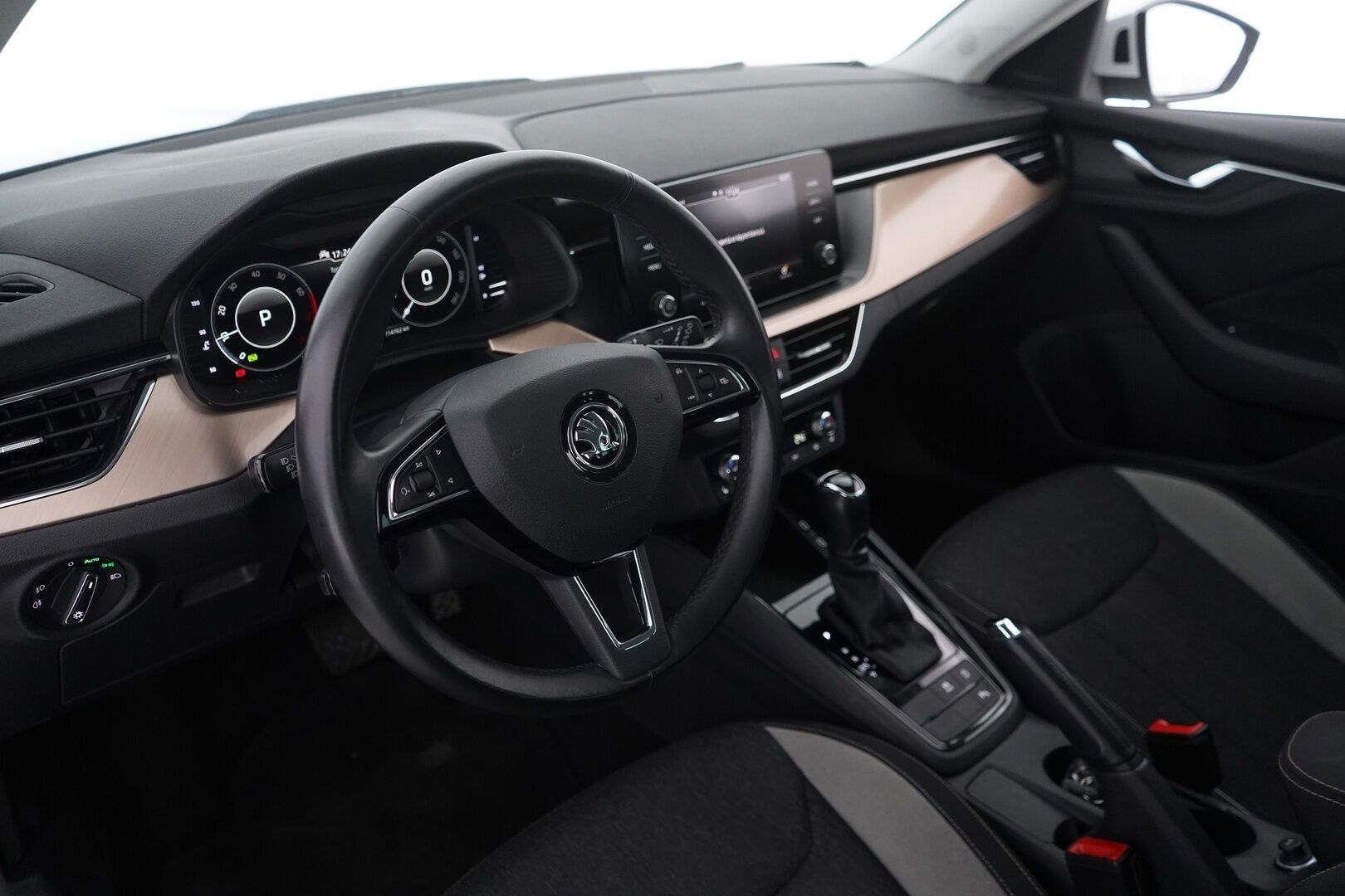 Skoda Kamiq 2020 1.0 TSI 115 Style DSG Autom. *Digimittaristo / ACC / Kamera / Ratinlämmitin / Lämpölasi* - Suomi-auto / Kahdet Skodan Vanteet / Viimeisin huolto 6/25 - HULLUT BLACKWEEK JATKOT - KORKOTARJOUS 2,49%