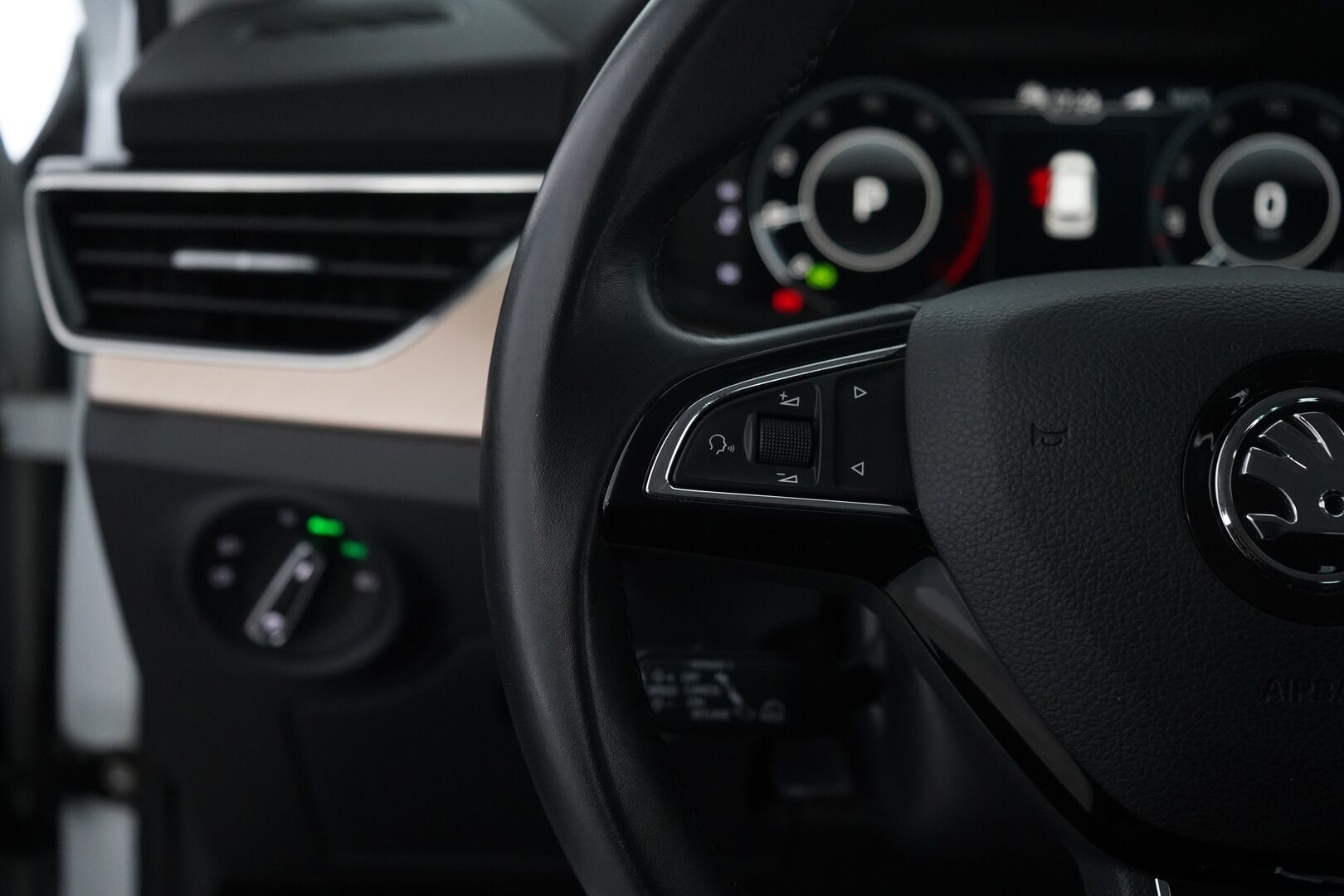 Skoda Kamiq 2020 1.0 TSI 115 Style DSG Autom. *Digimittaristo / ACC / Kamera / Ratinlämmitin / Lämpölasi* - Suomi-auto / Kahdet Skodan Vanteet - HULLU BLACKWEEK KORKOTARJOUS 2,49%