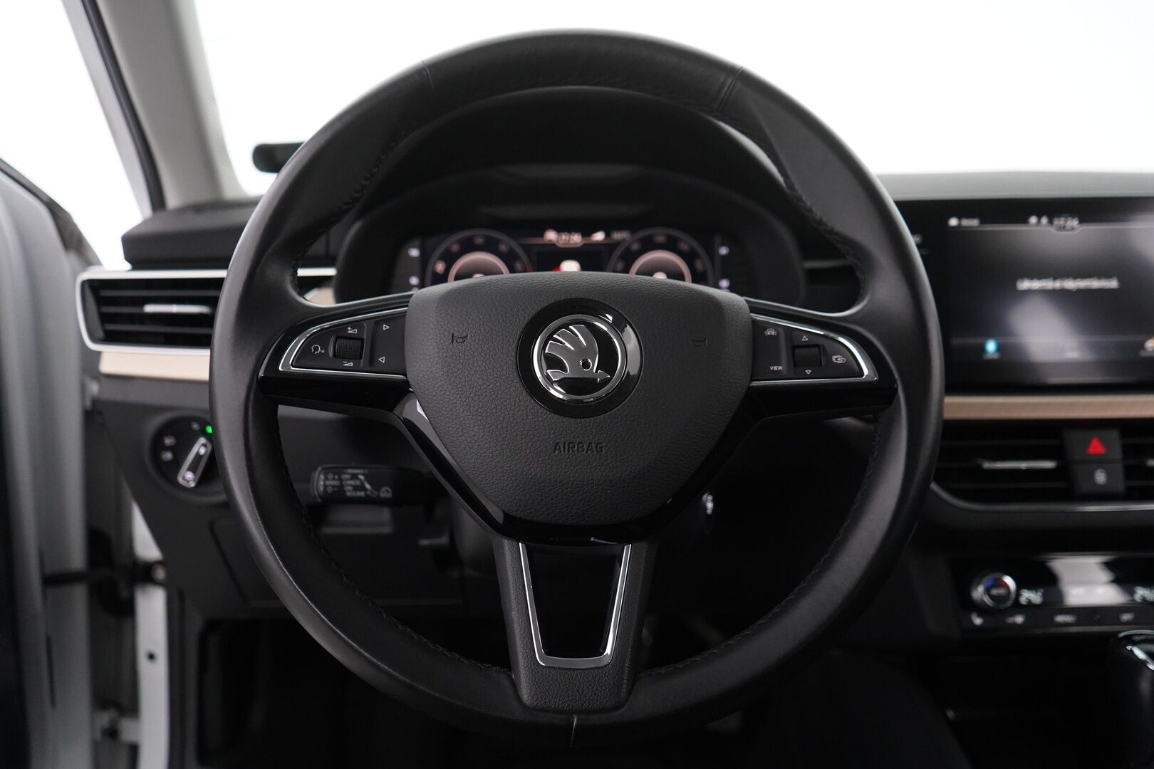 Skoda Kamiq 2020 1.0 TSI 115 Style DSG Autom. *Digimittaristo / ACC / Kamera / Ratinlämmitin / Lämpölasi* - Suomi-auto / Kahdet Skodan Vanteet - HULLU BLACKWEEK KORKOTARJOUS 2,49%