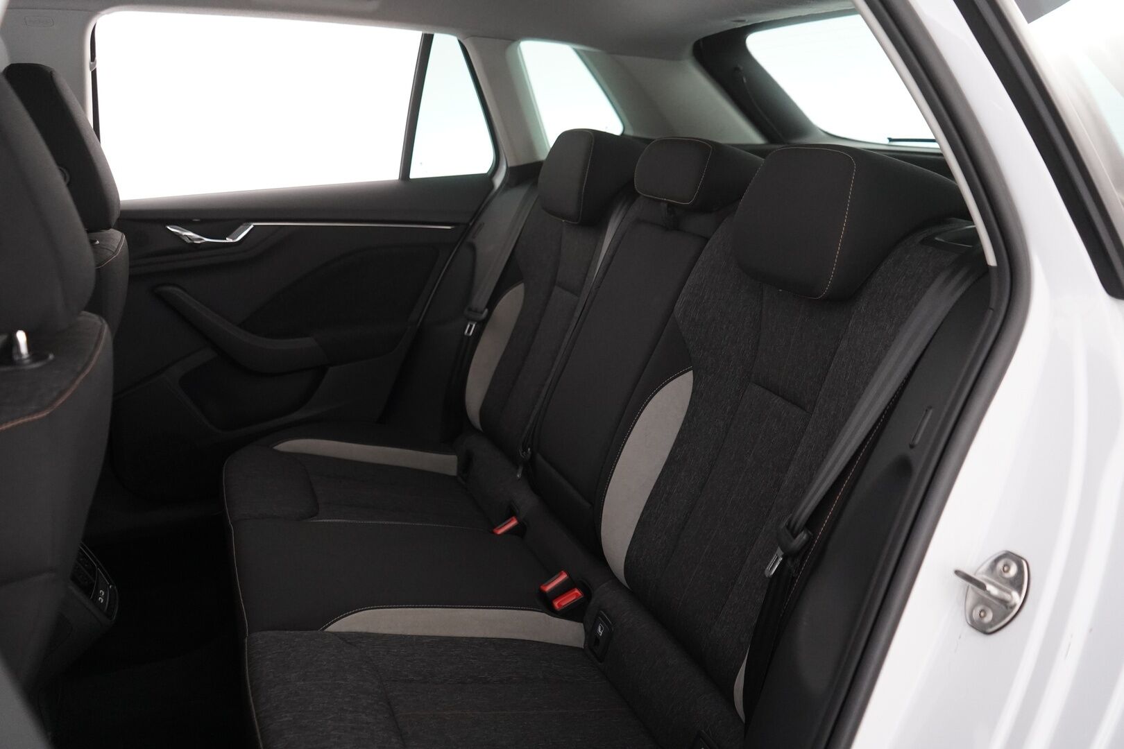 Skoda Kamiq 2020 1.0 TSI 115 Style DSG Autom. *Digimittaristo / ACC / Kamera / Ratinlämmitin / Lämpölasi* - Suomi-auto / Kahdet Skodan Vanteet - Osta nyt, maksa vasta ensi vuonna