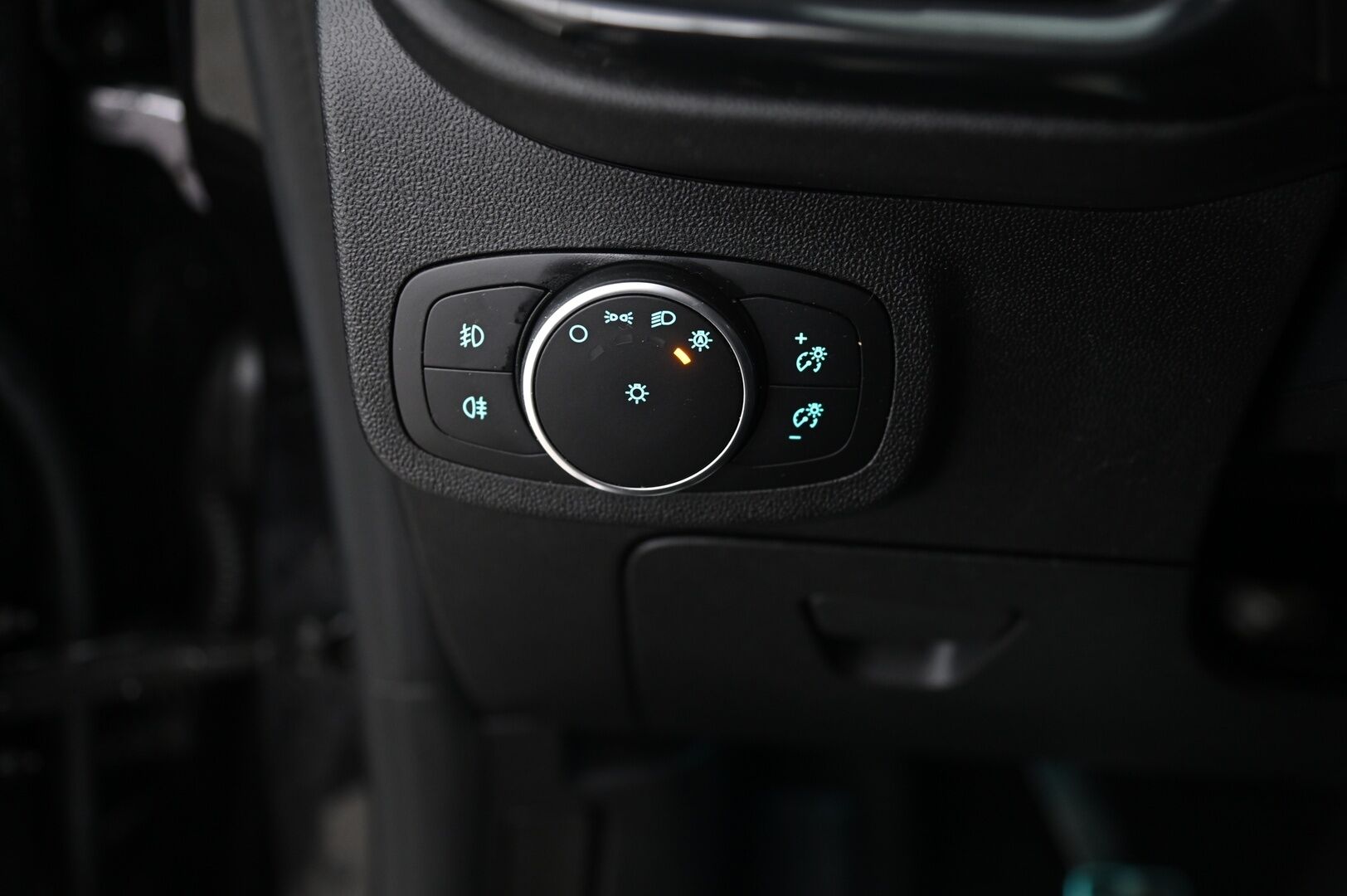 Ford Fiesta 2020 1,5 EcoBoost 200hv M6 ST 5-ovinen *Recaro / Bang & Olufsen / Lämpöpaketti / Navigointi* - BLIS / Mustasisäkatto / Kaistavahti / AppleCarplay / LED / Hyvin Huollettu 