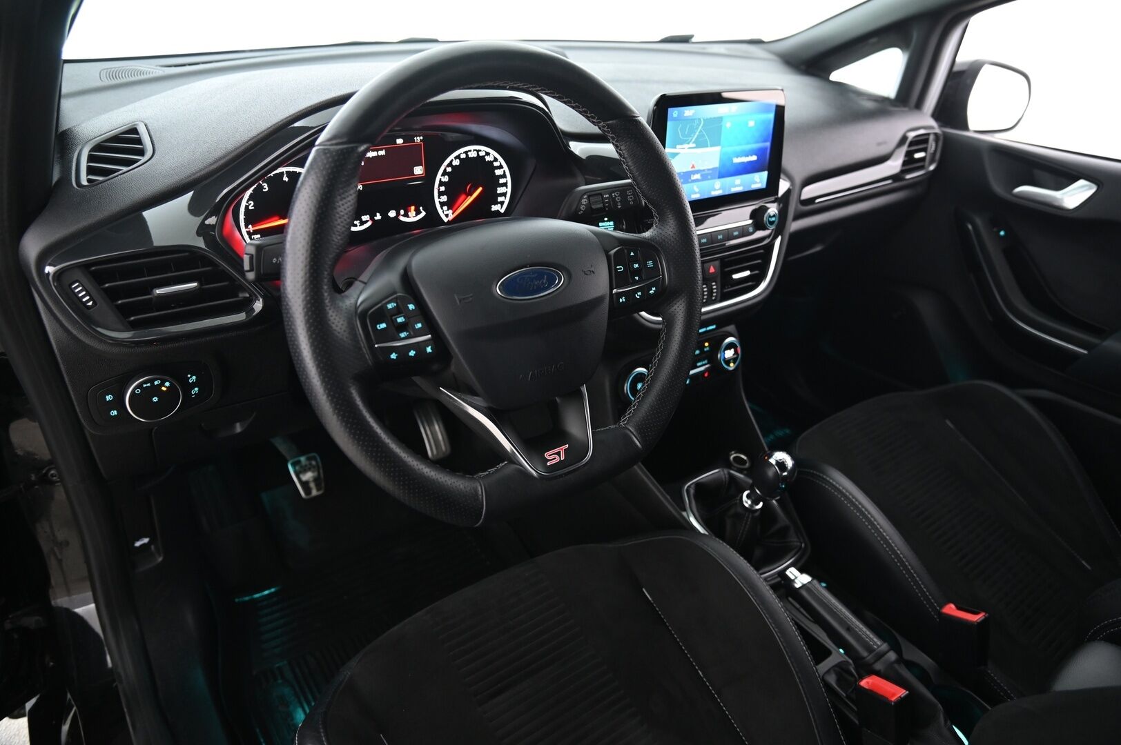 Ford Fiesta 2020 1,5 EcoBoost 200hv M6 ST 5-ovinen *Recaro / Bang & Olufsen / Lämpöpaketti / Navigointi* - BLIS / Mustasisäkatto / Kaistavahti / AppleCarplay / LED / Hyvin Huollettu 