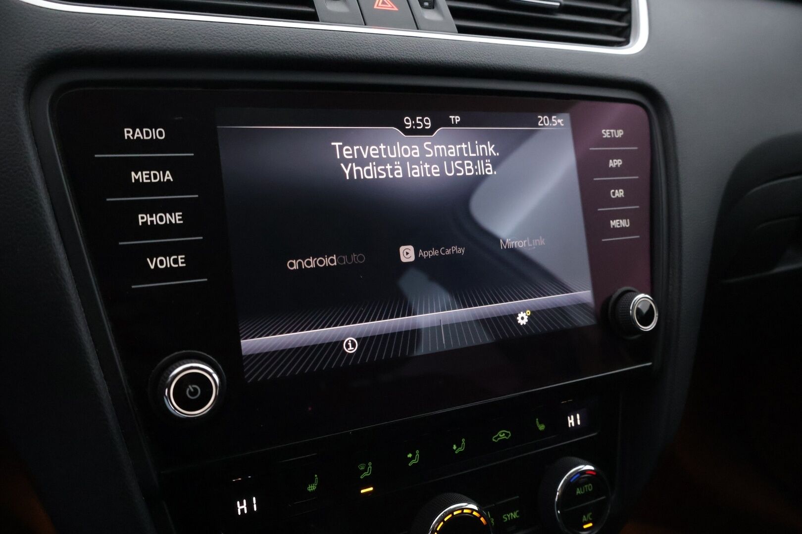 Skoda Octavia 2018 2,0 Combi TDI 184 4x4 Scout DSG Autom. - YritysOutlet - Myydään vain yrityksille - Lohko / Koukku / ACC / Kaukovaloautomatiikka!